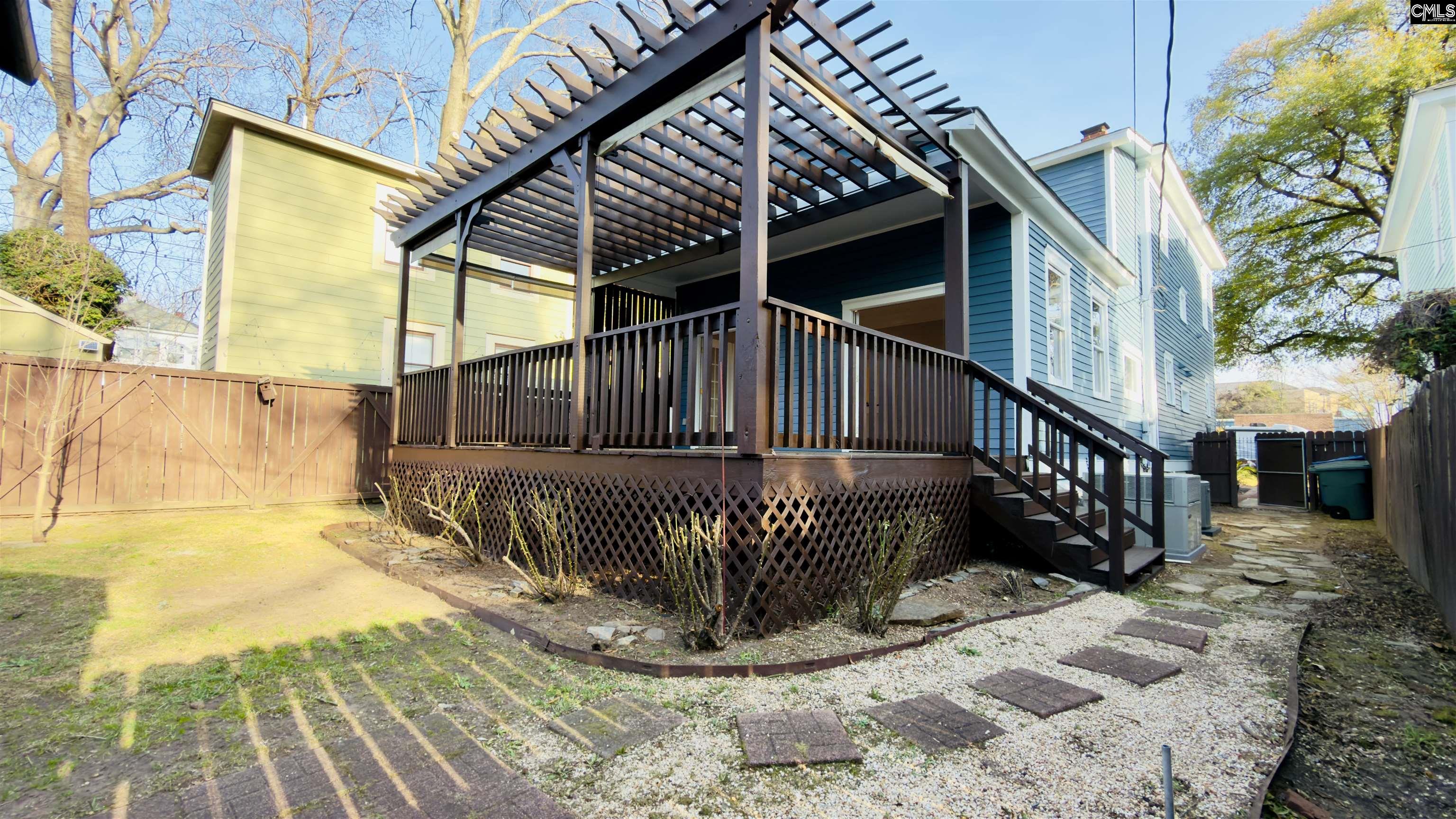 main property photo 7