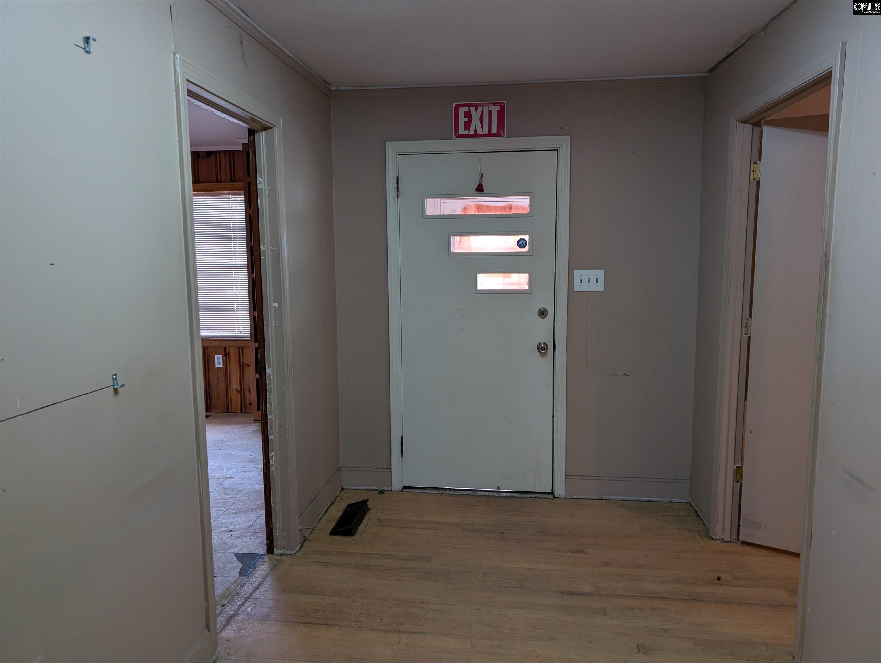 main property photo 25
