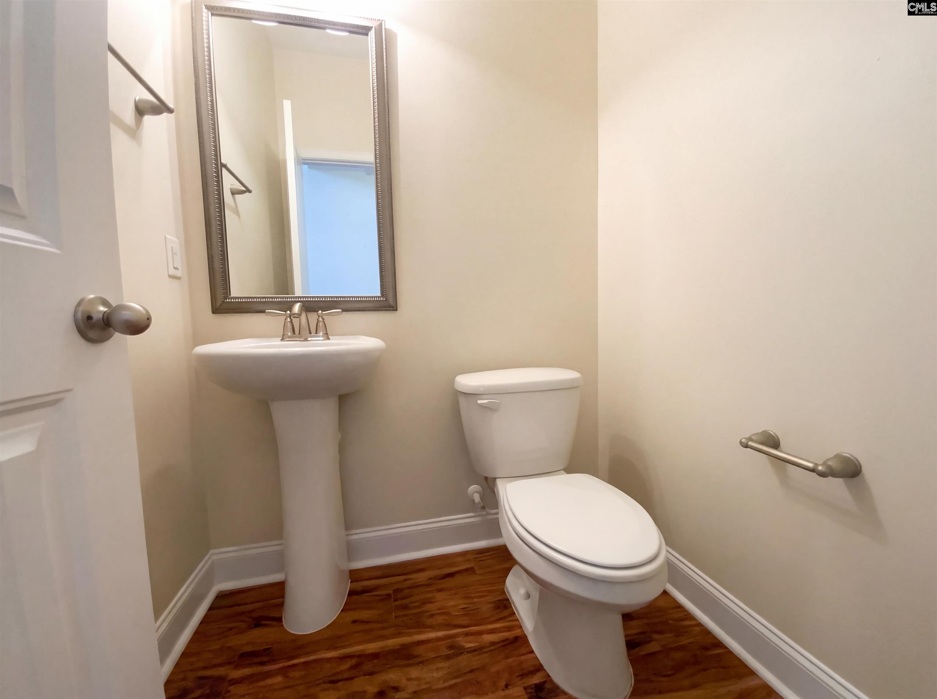 main property photo 8