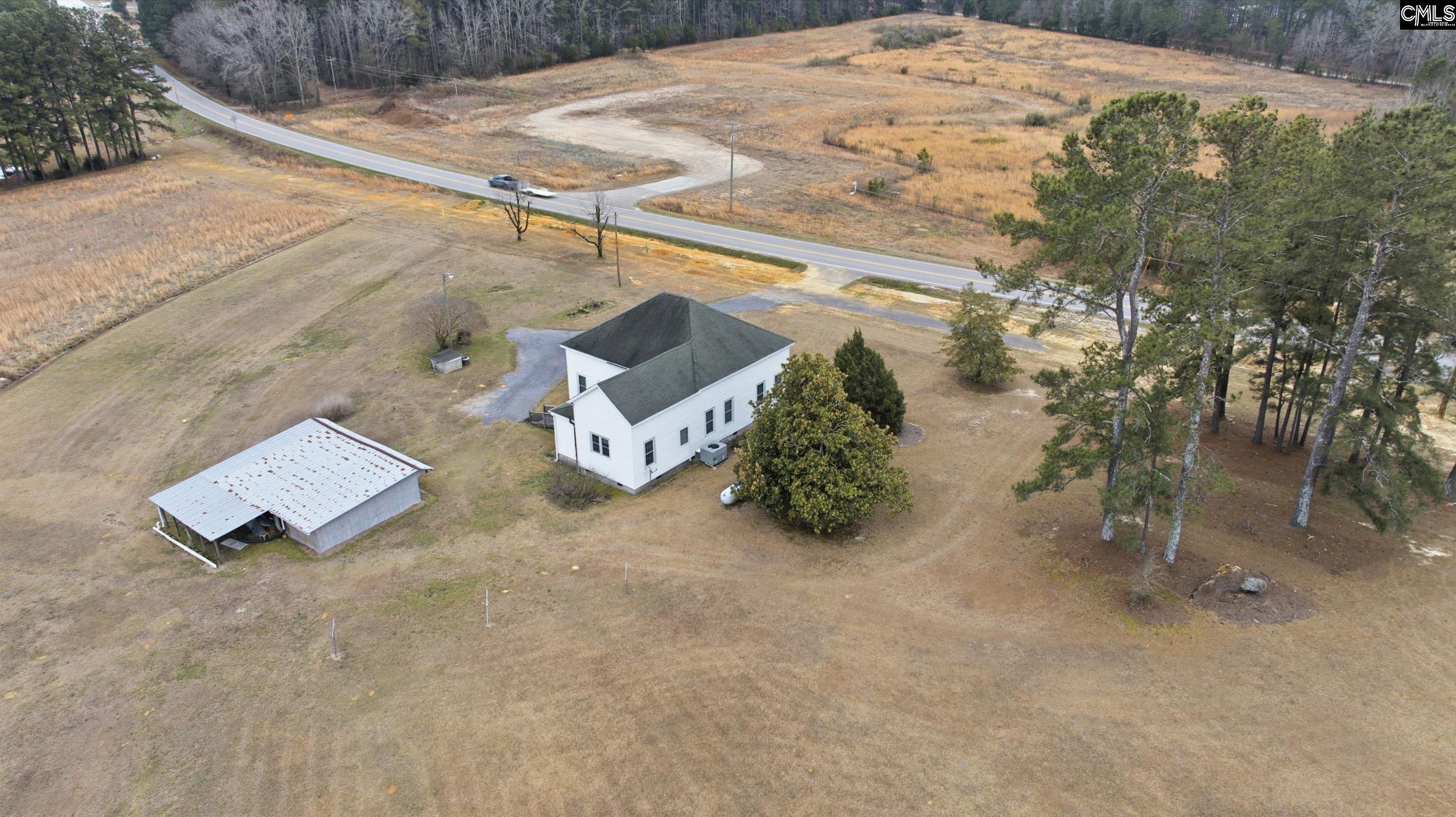main property photo 6