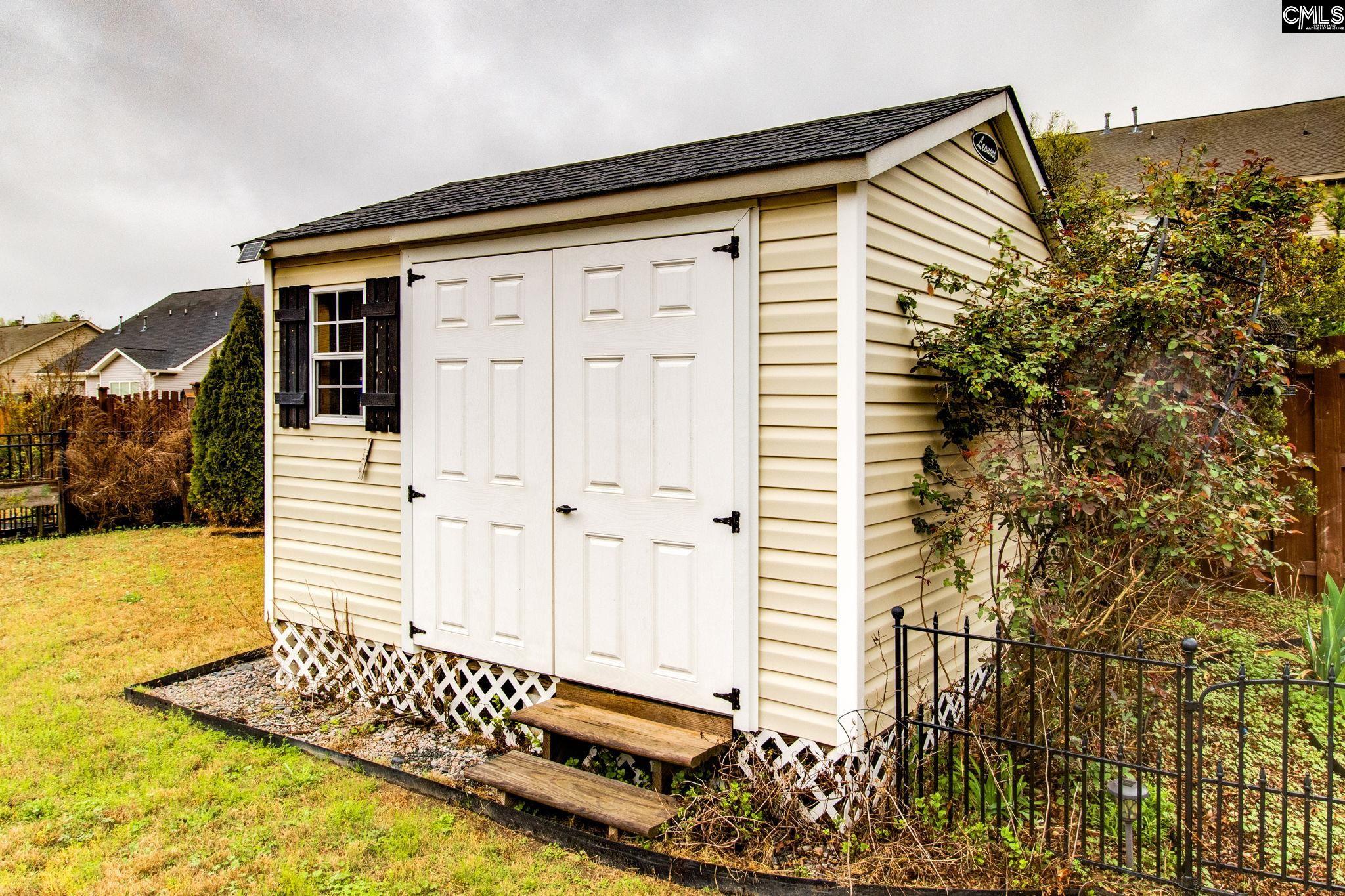 main property photo 40