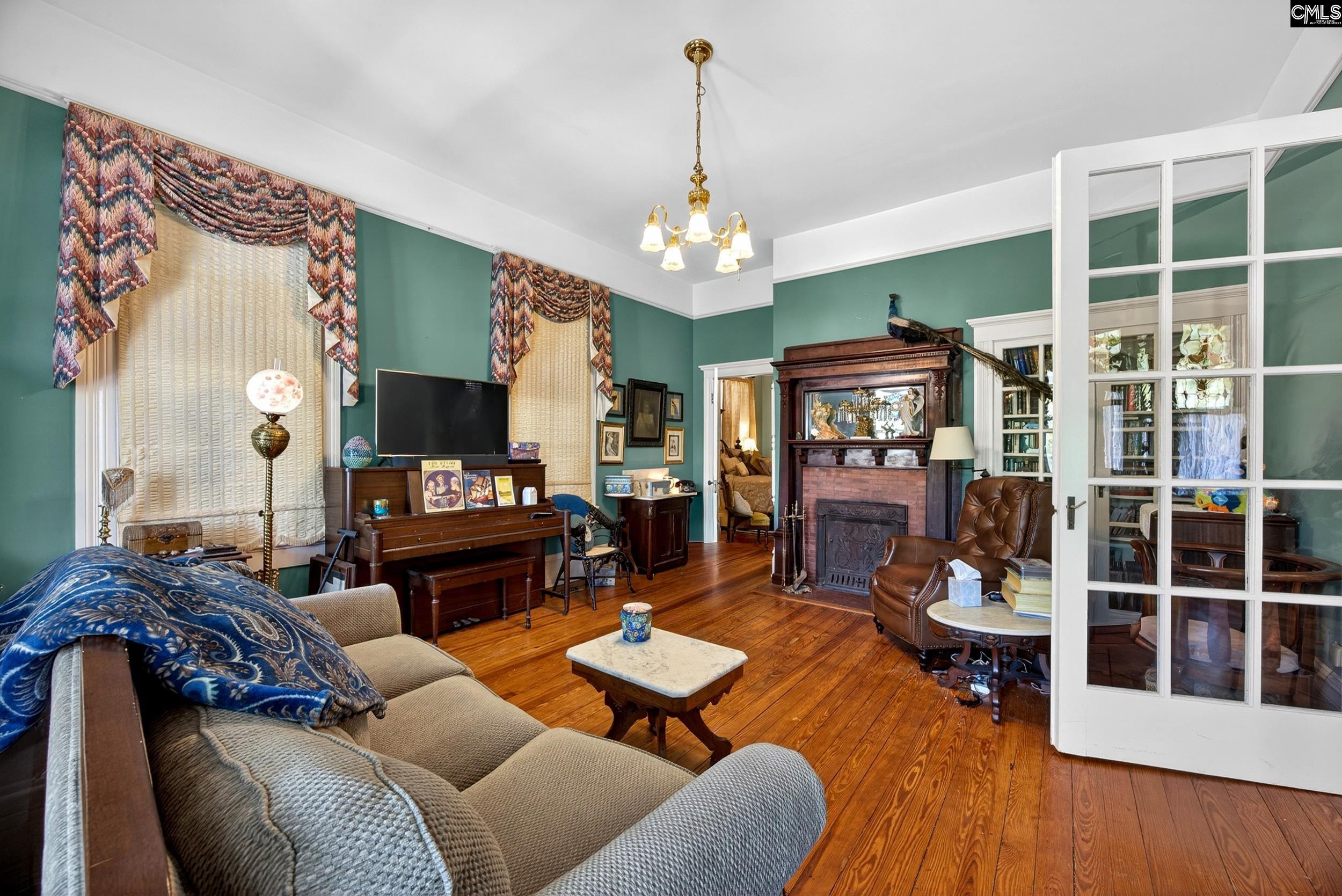main property photo 13