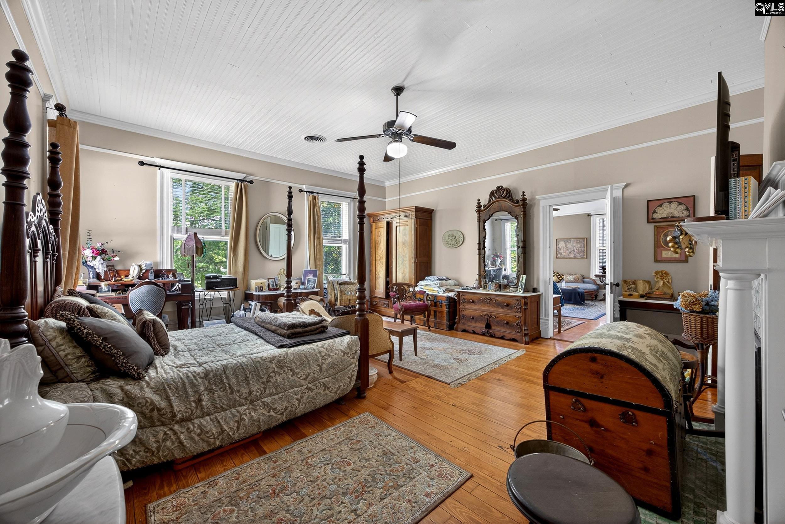 main property photo 41