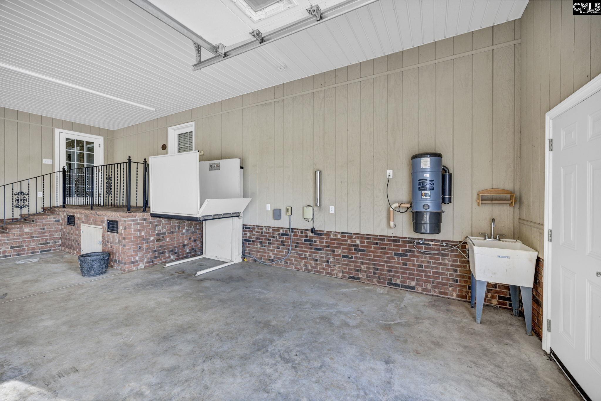 main property photo 71