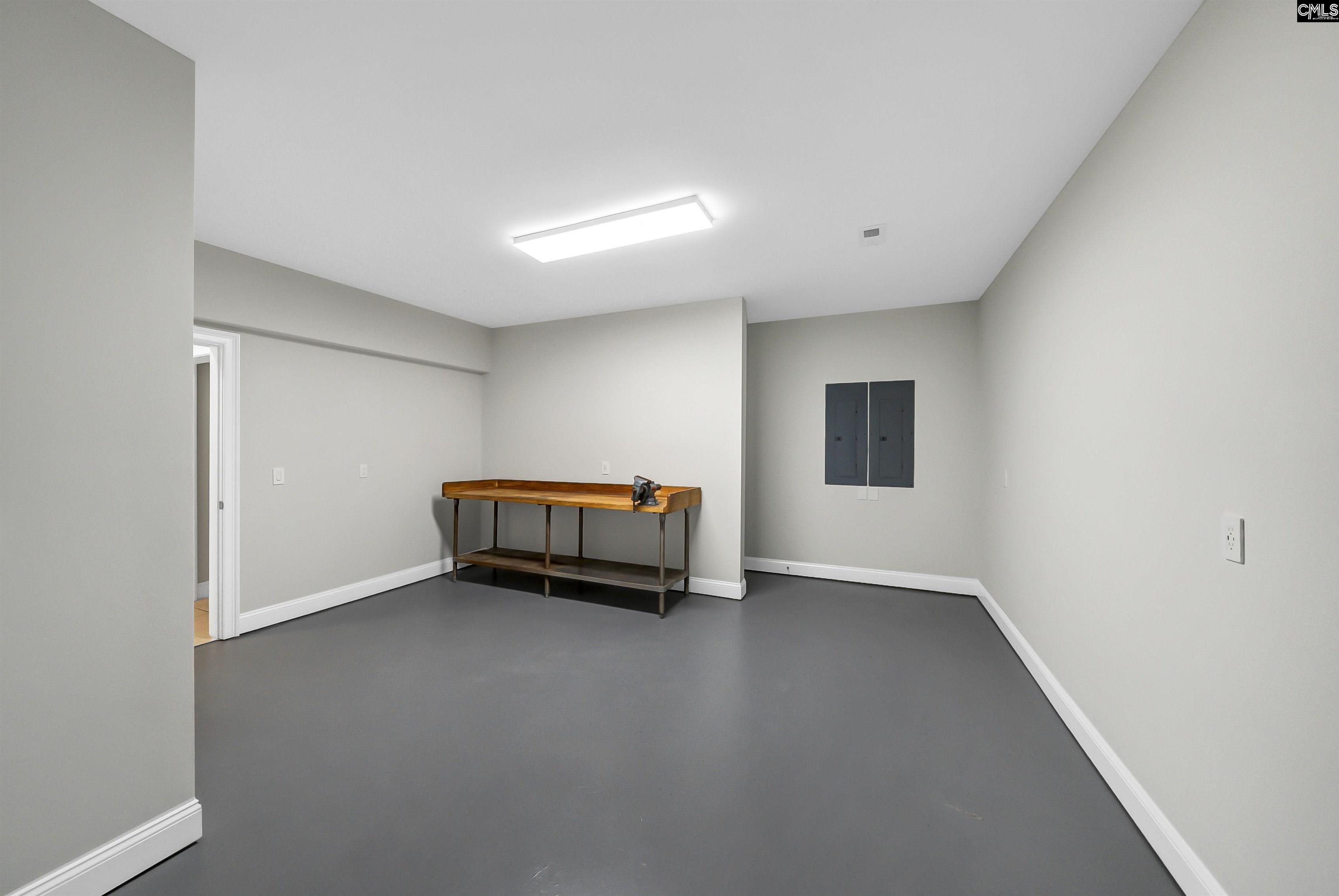main property photo 78