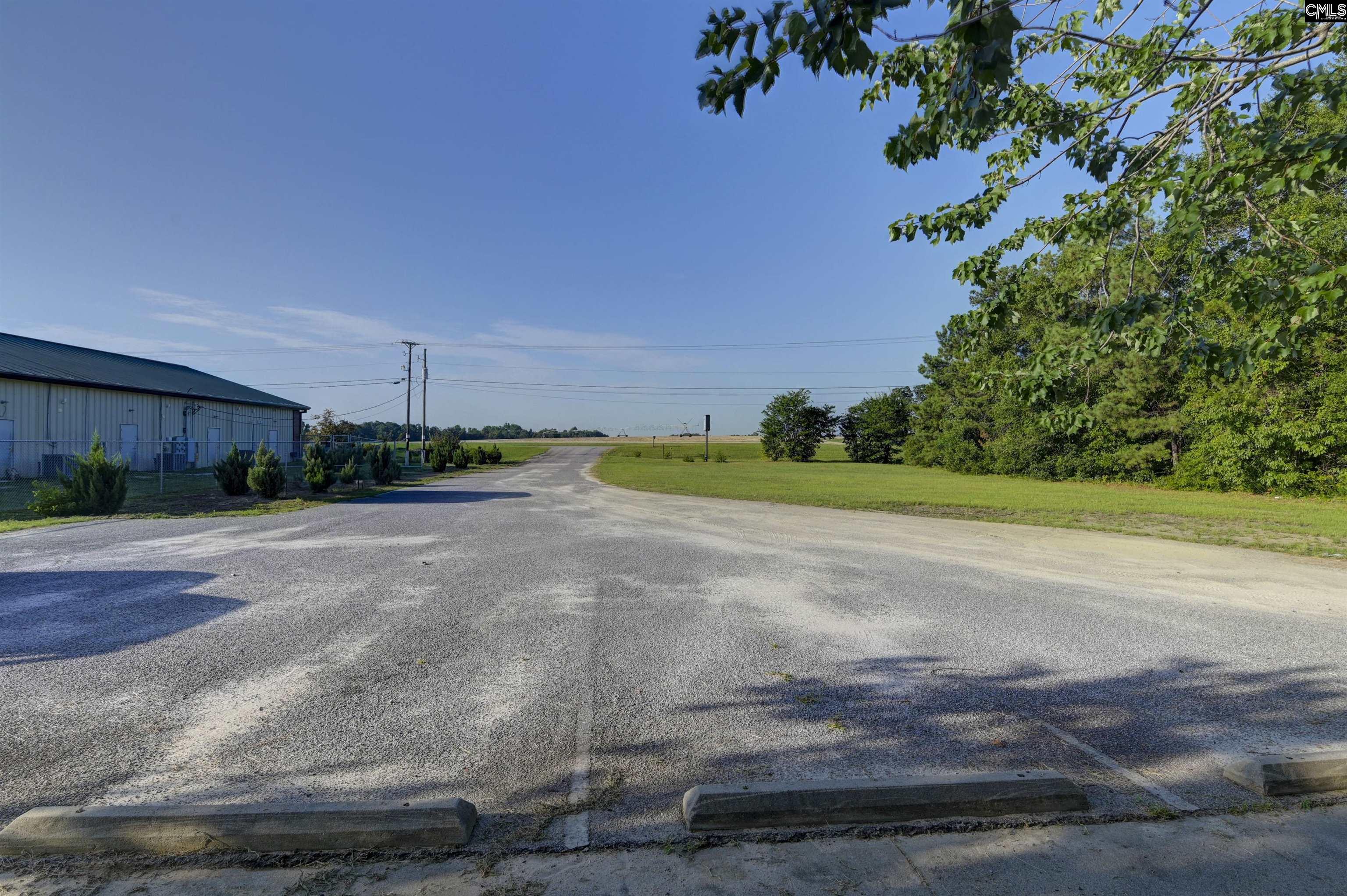 main property photo 10
