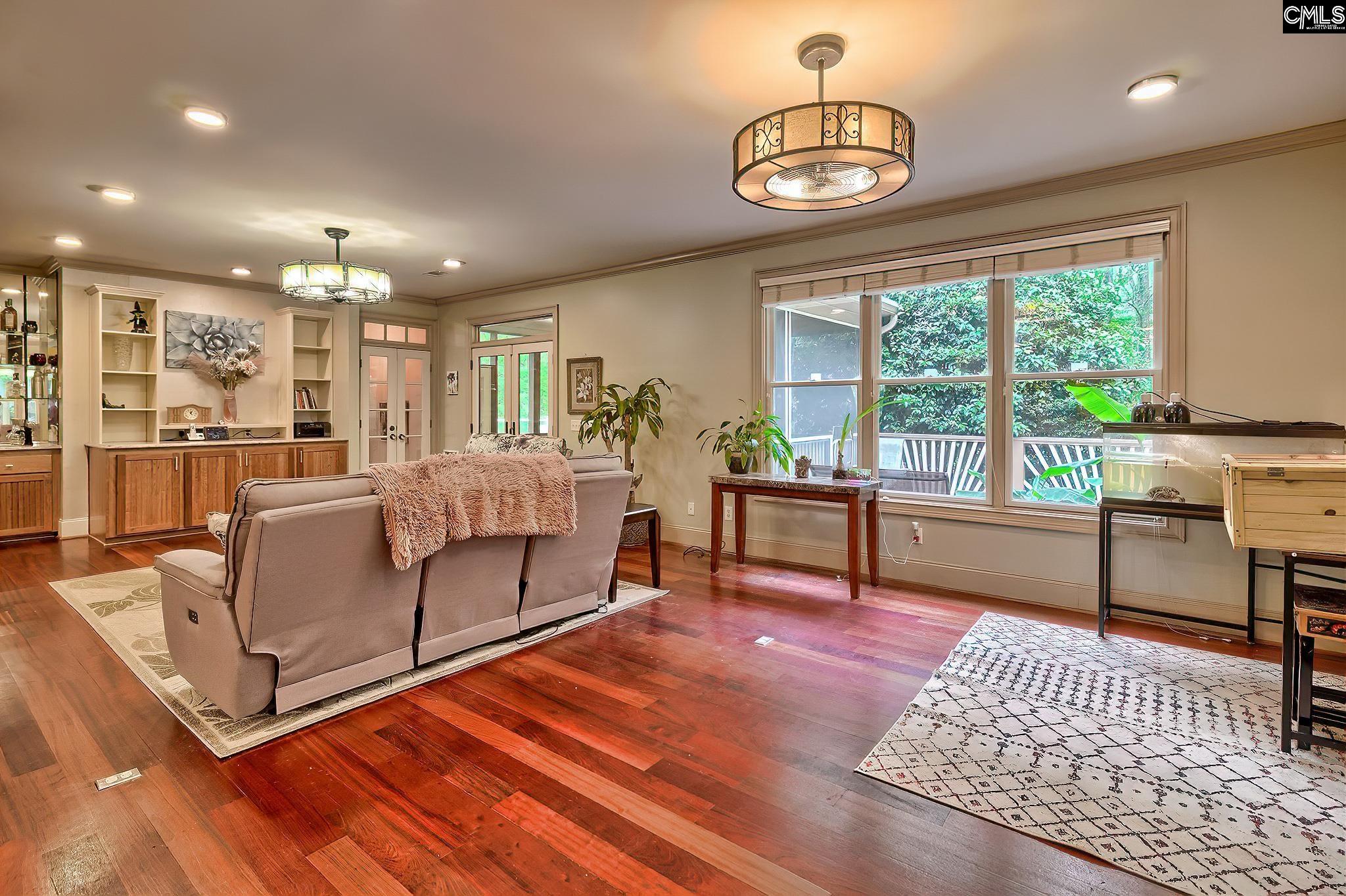 main property photo 12