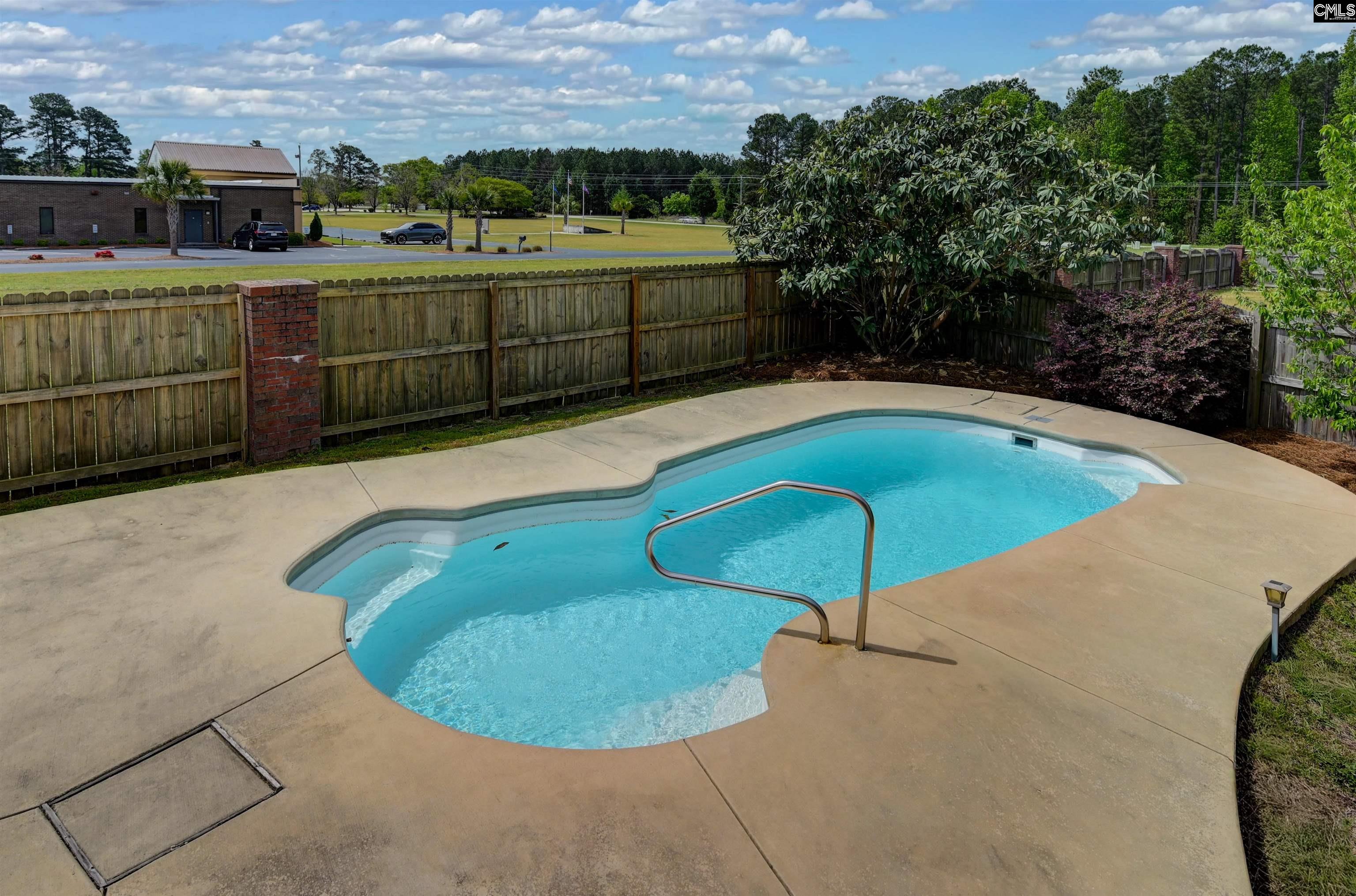main property photo 51