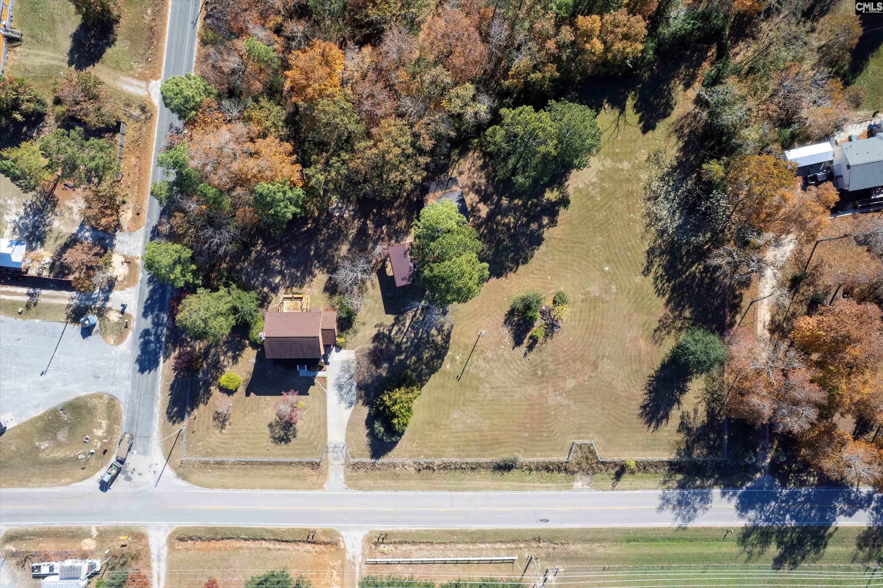 main property photo 41