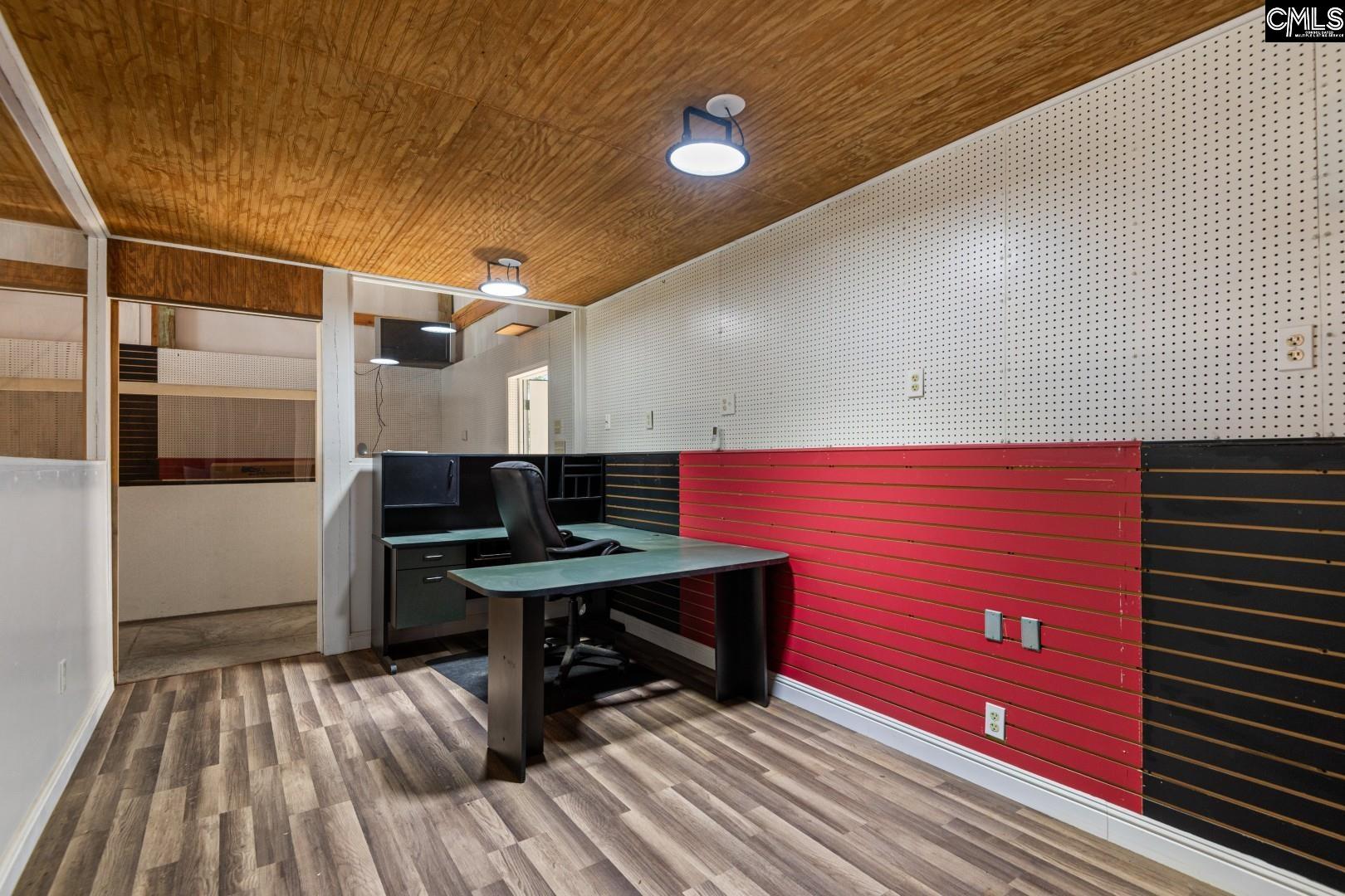 main property photo 67