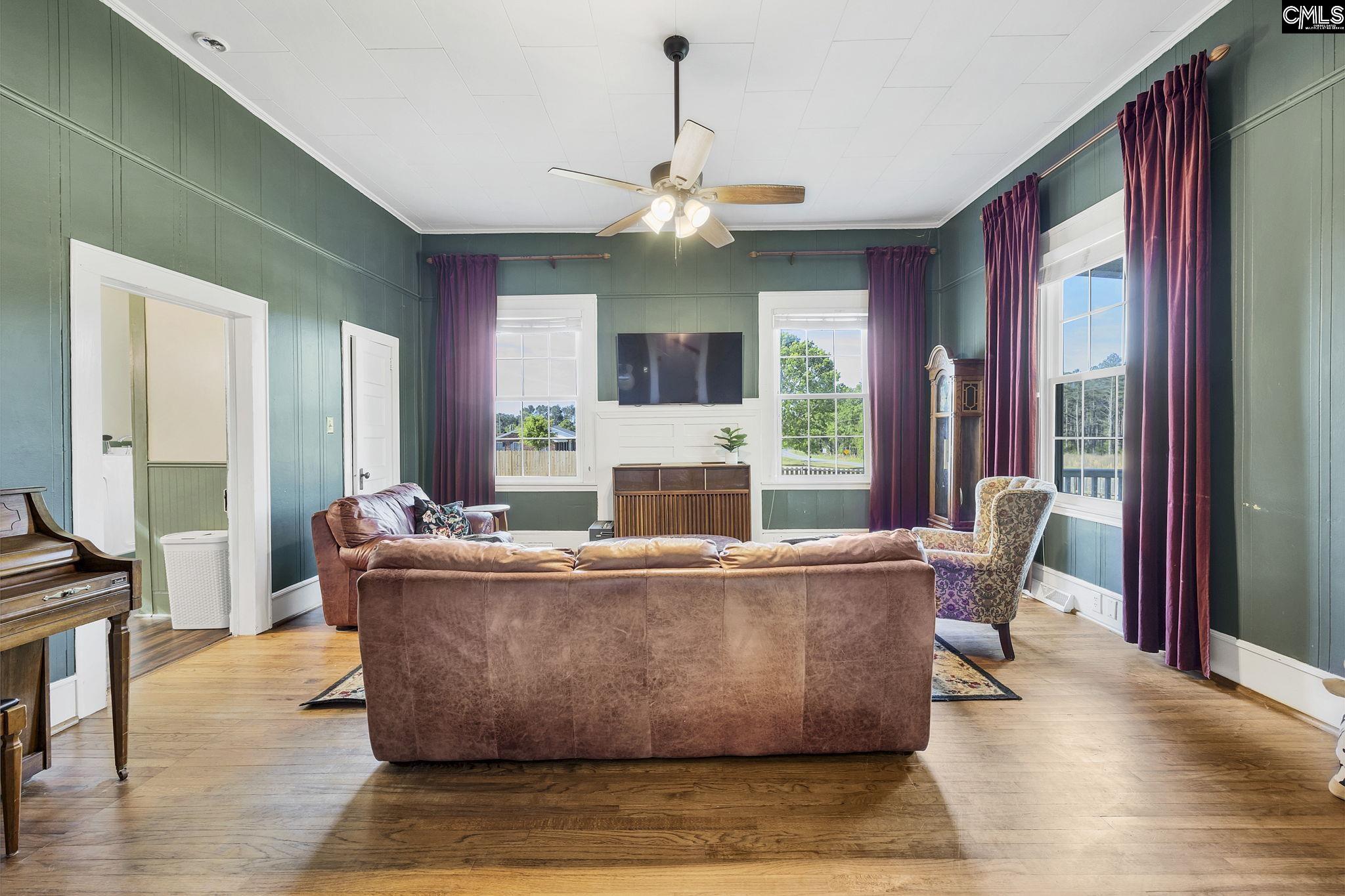 main property photo 22