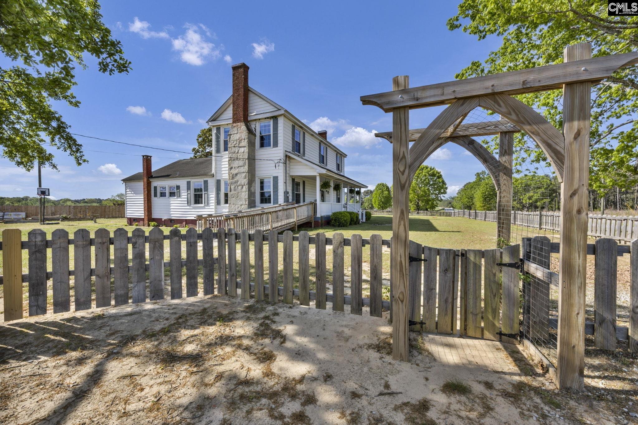 main property photo 46