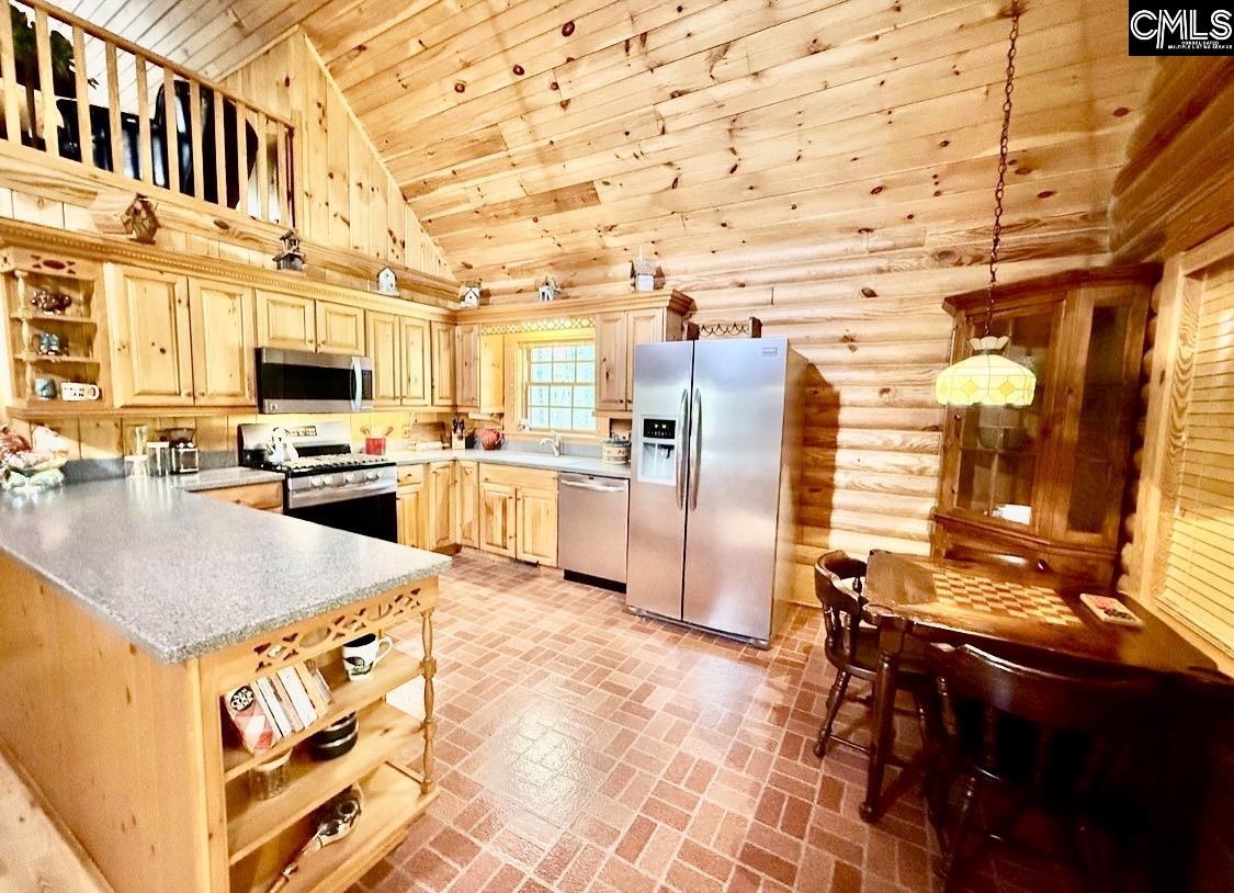 main property photo 15