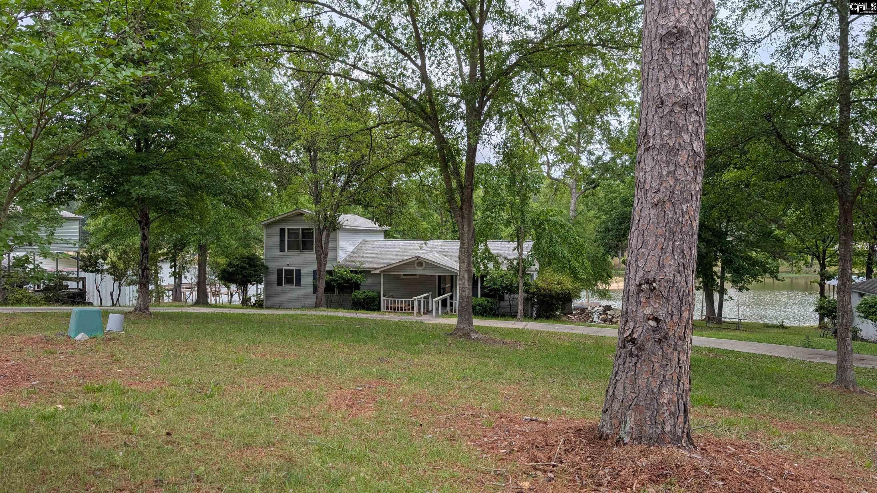 main property photo 37