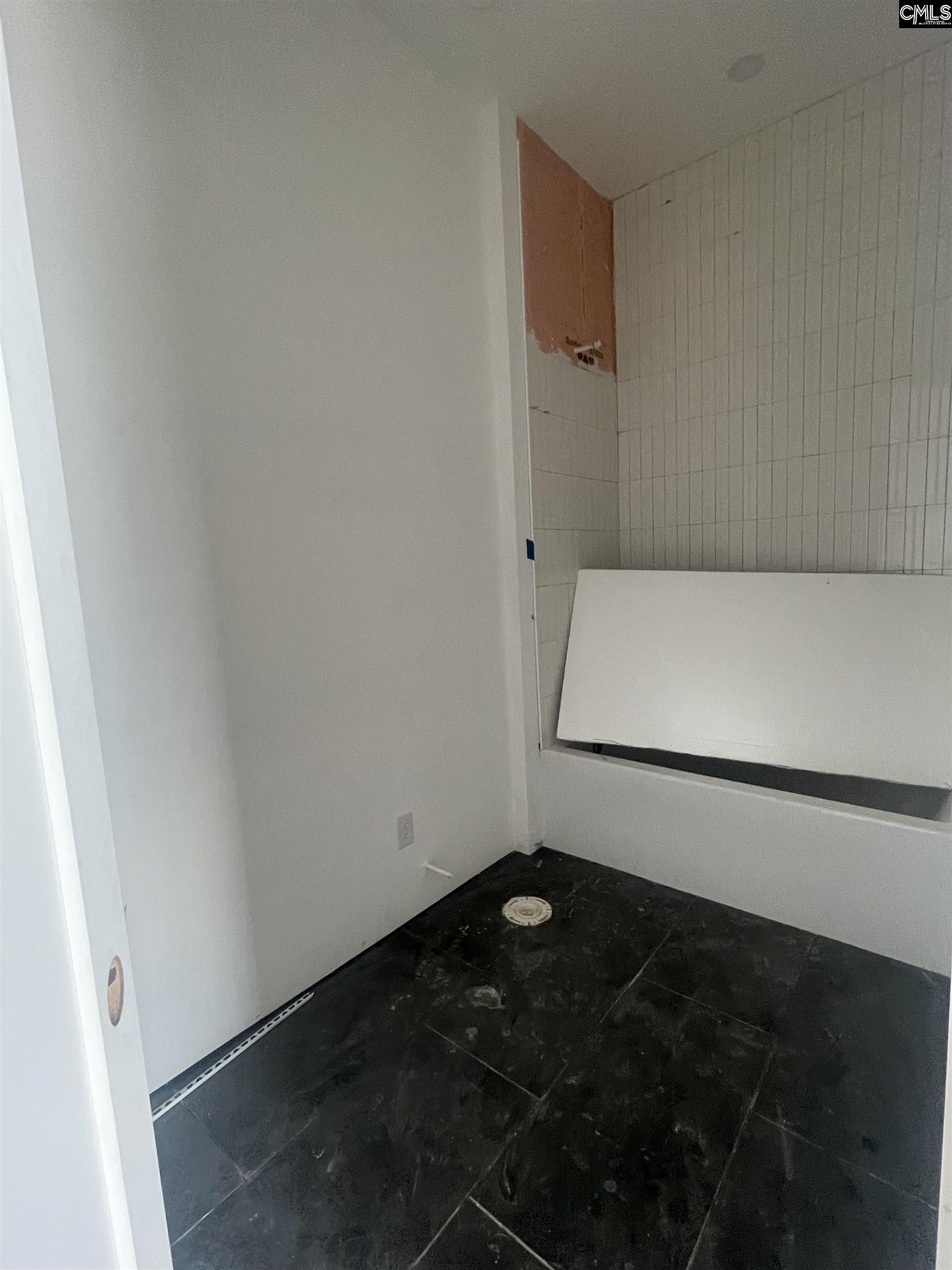 main property photo 79