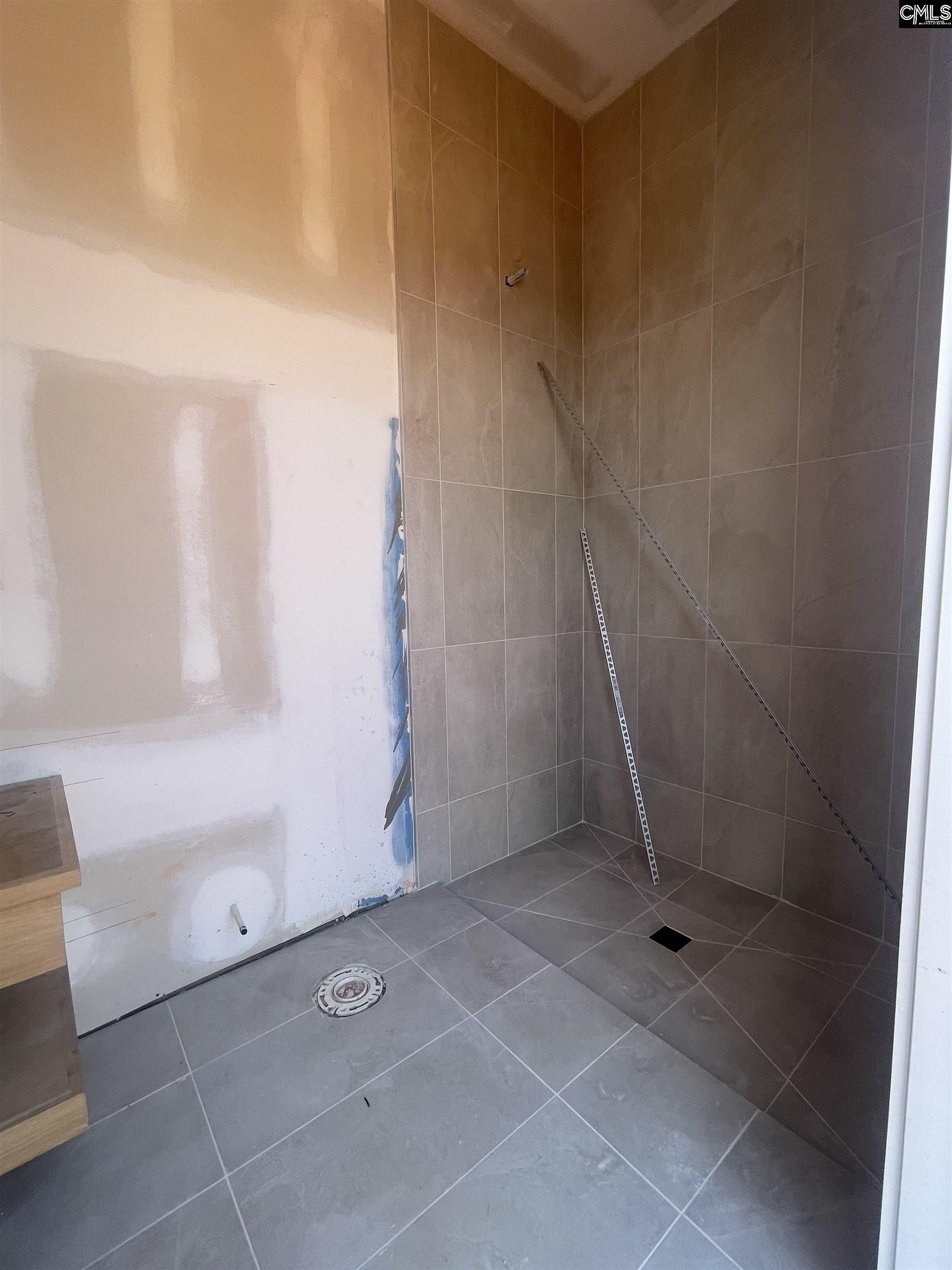 main property photo 85