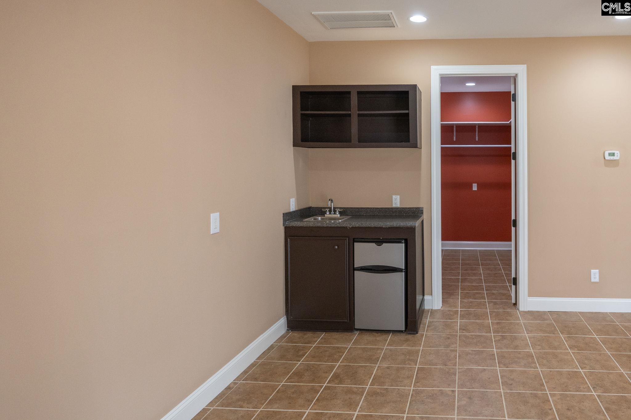 main property photo 85