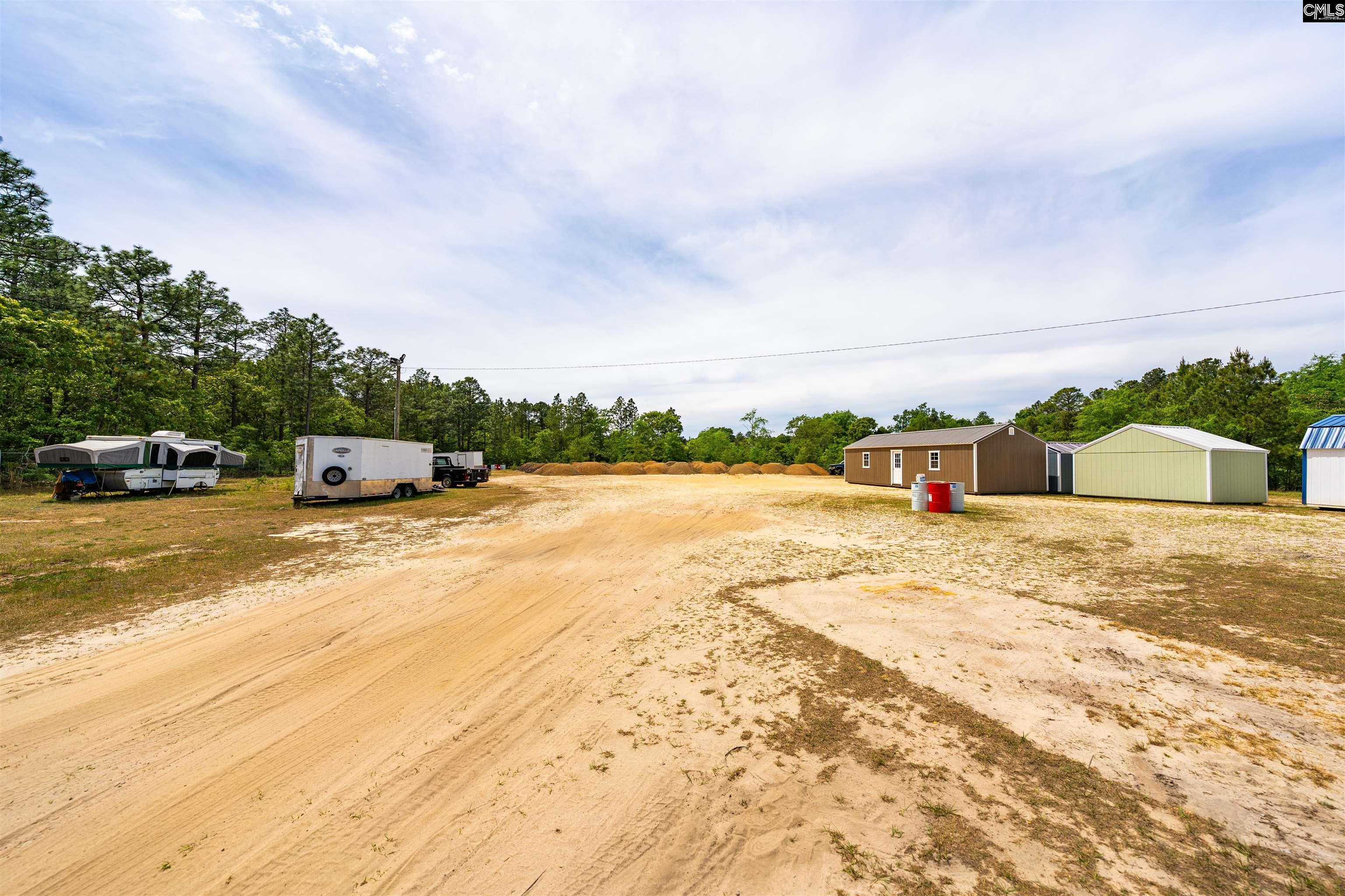 main property photo 11