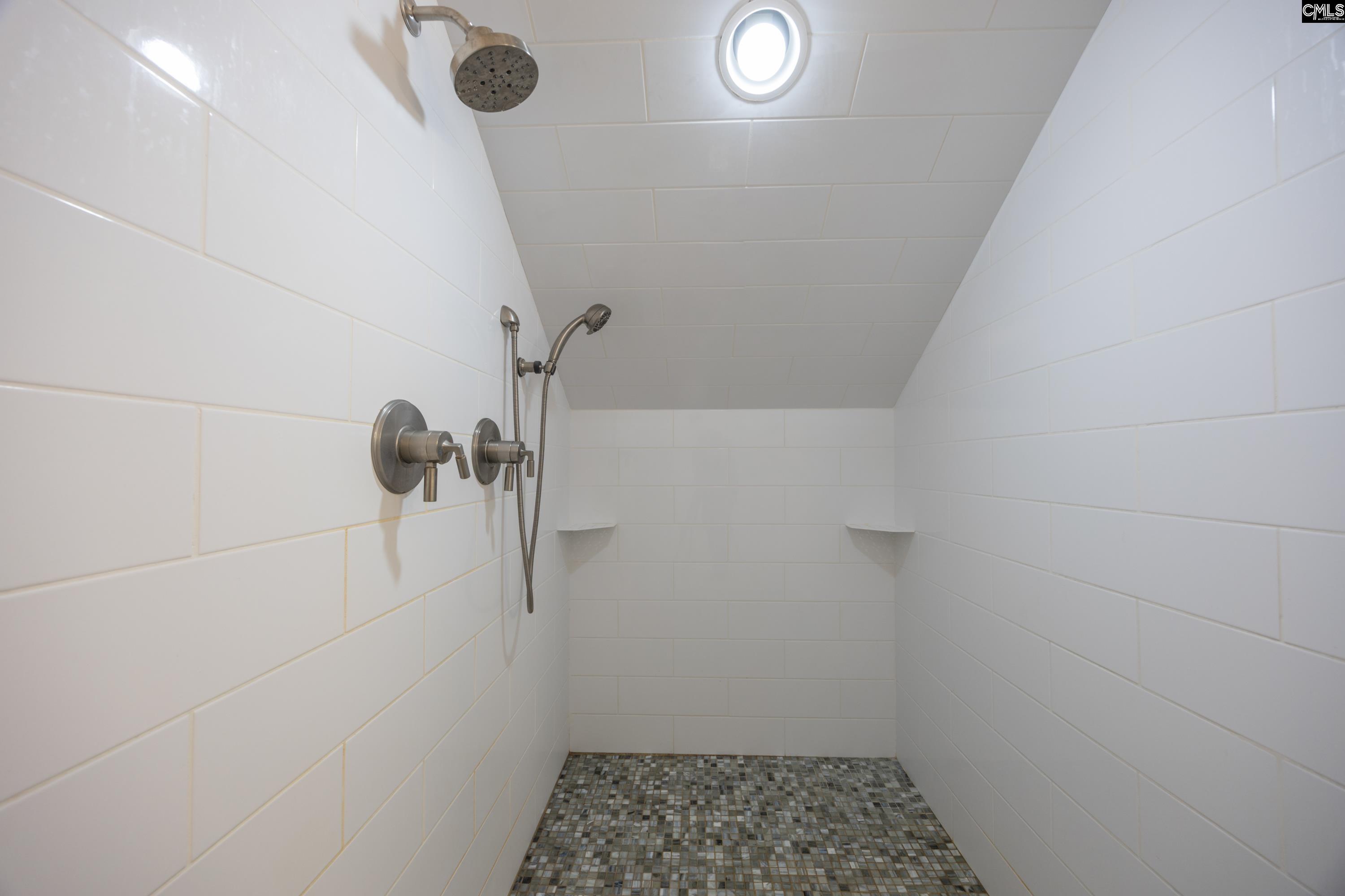 main property photo 70