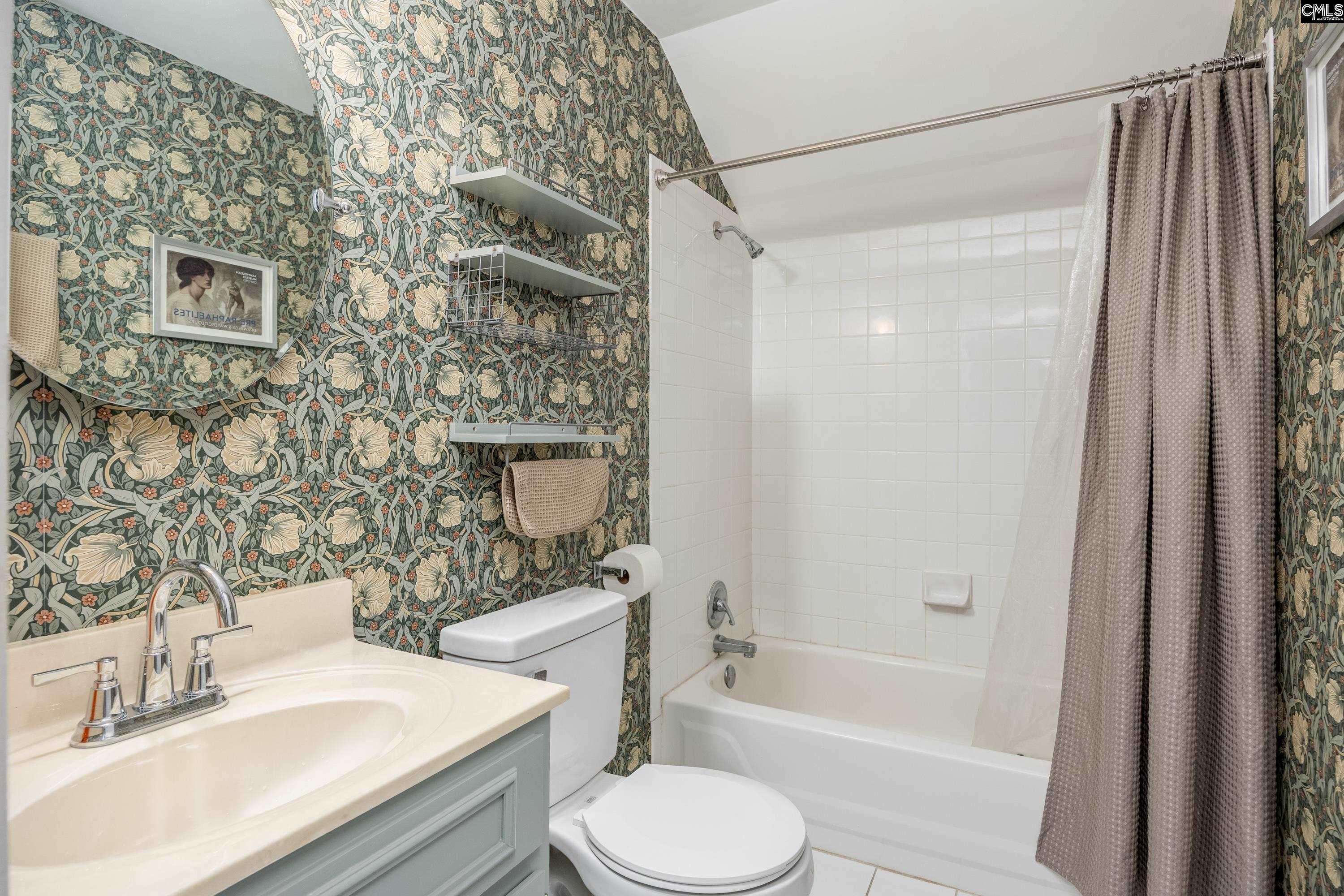 main property photo 75