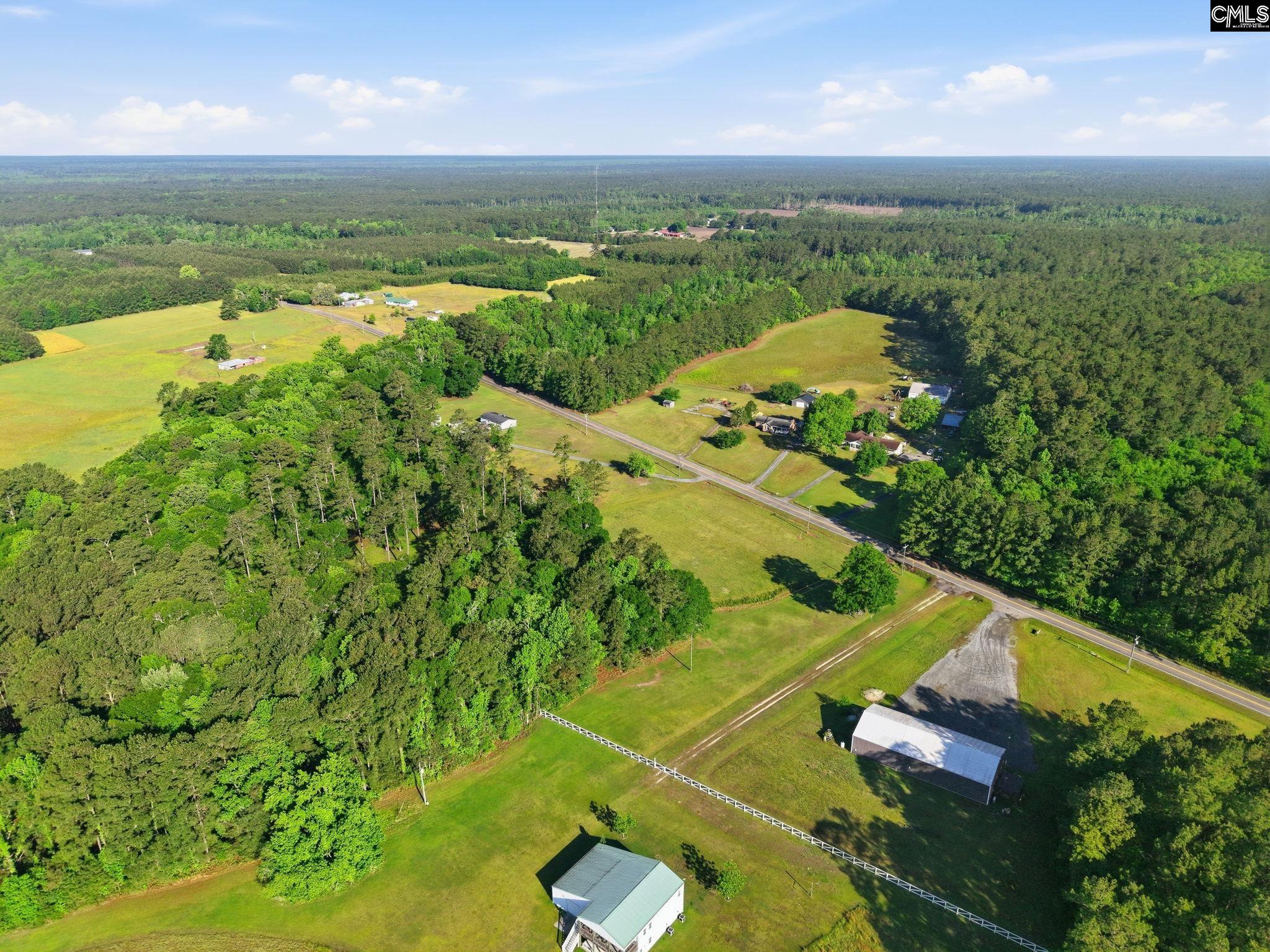 main property photo 37