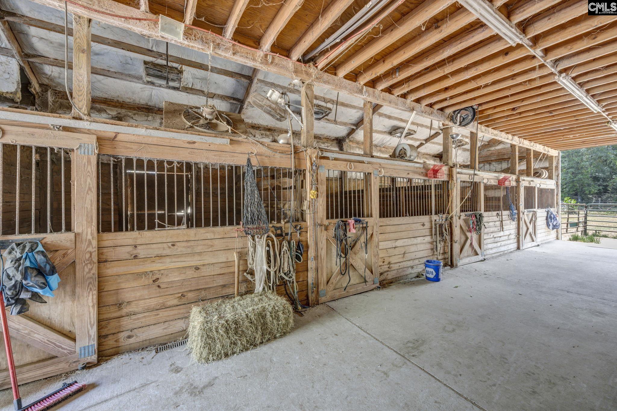 main property photo 50
