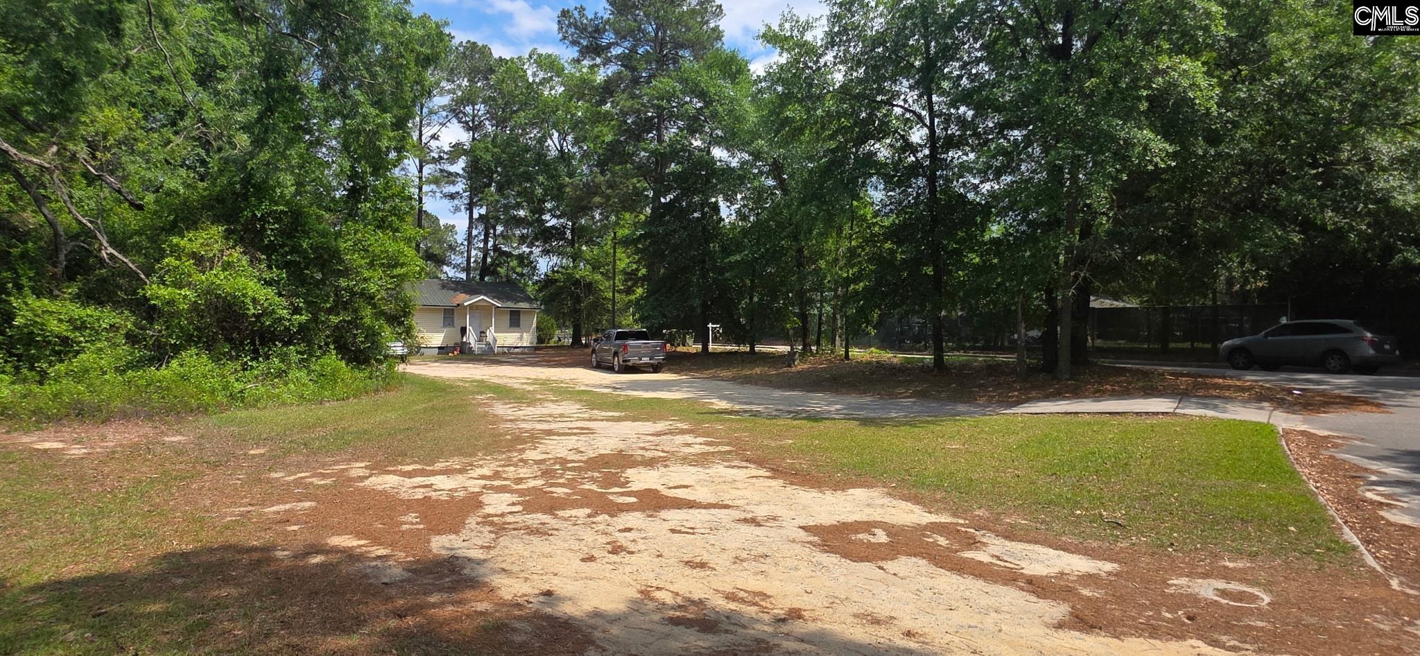 main property photo 6