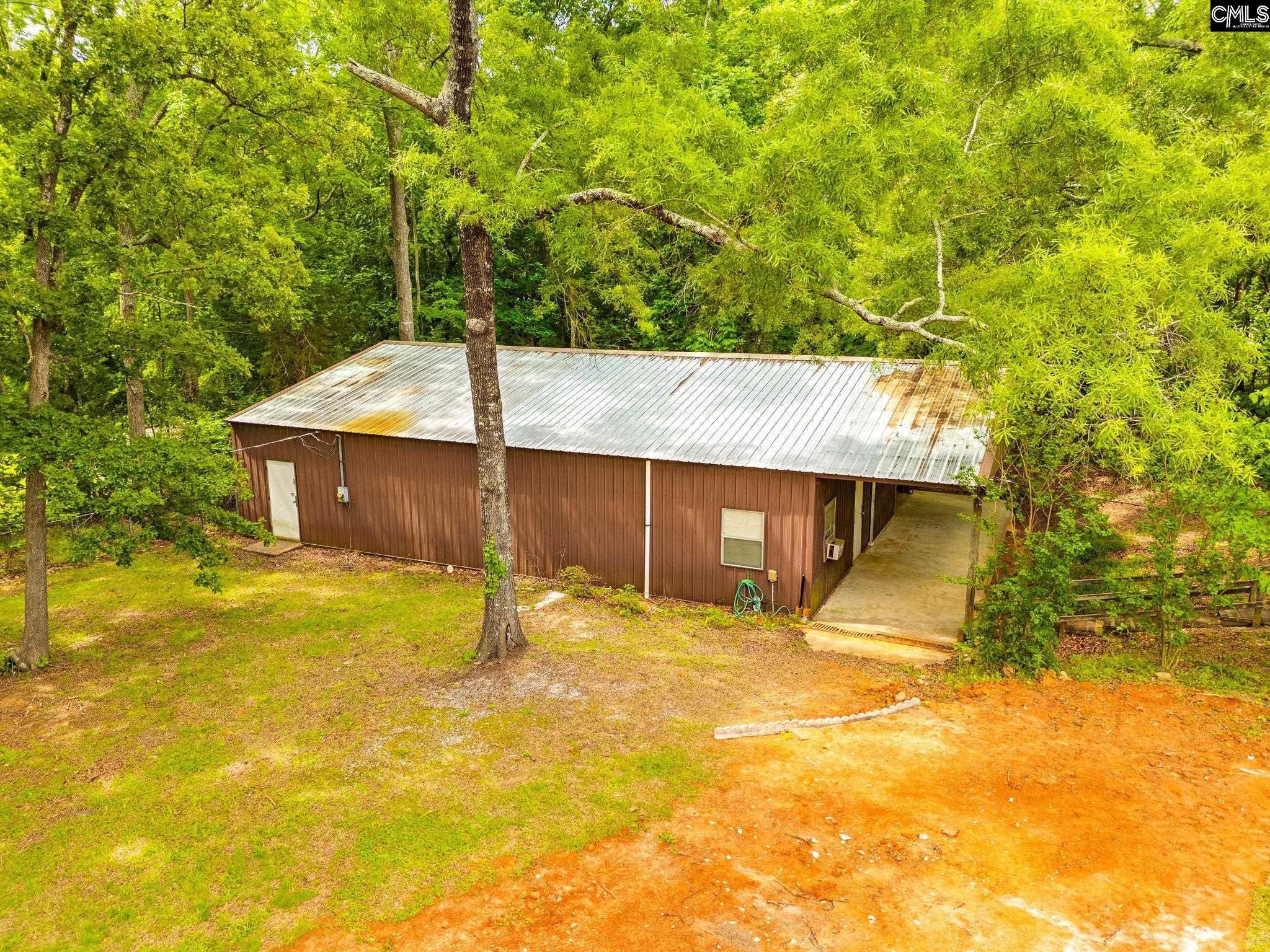 main property photo 38