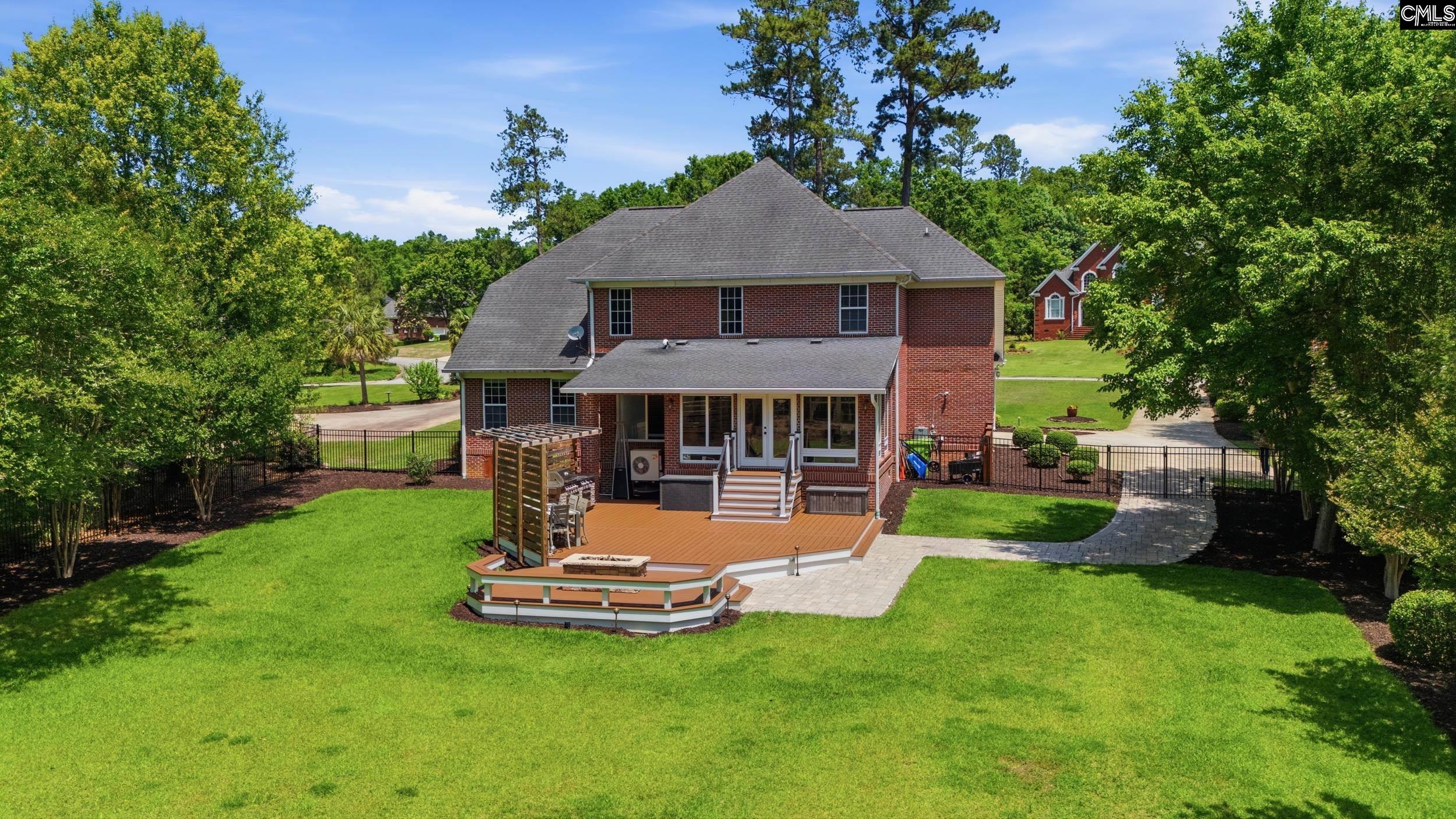 main property photo 9