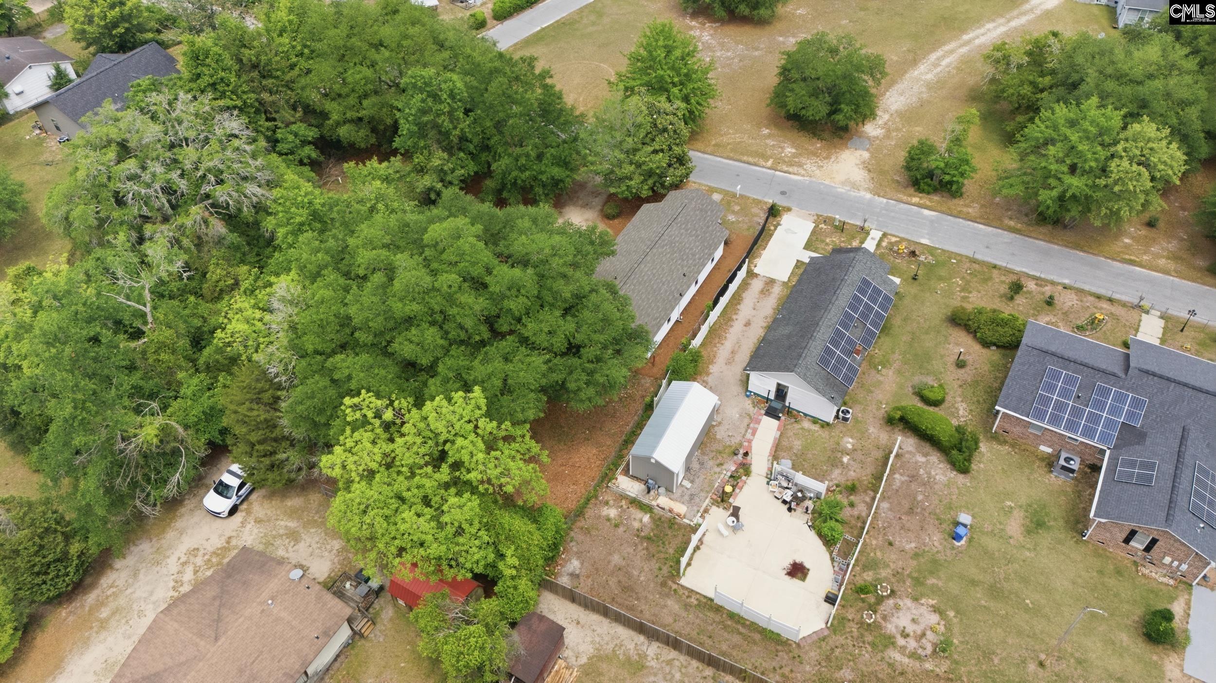 main property photo 33