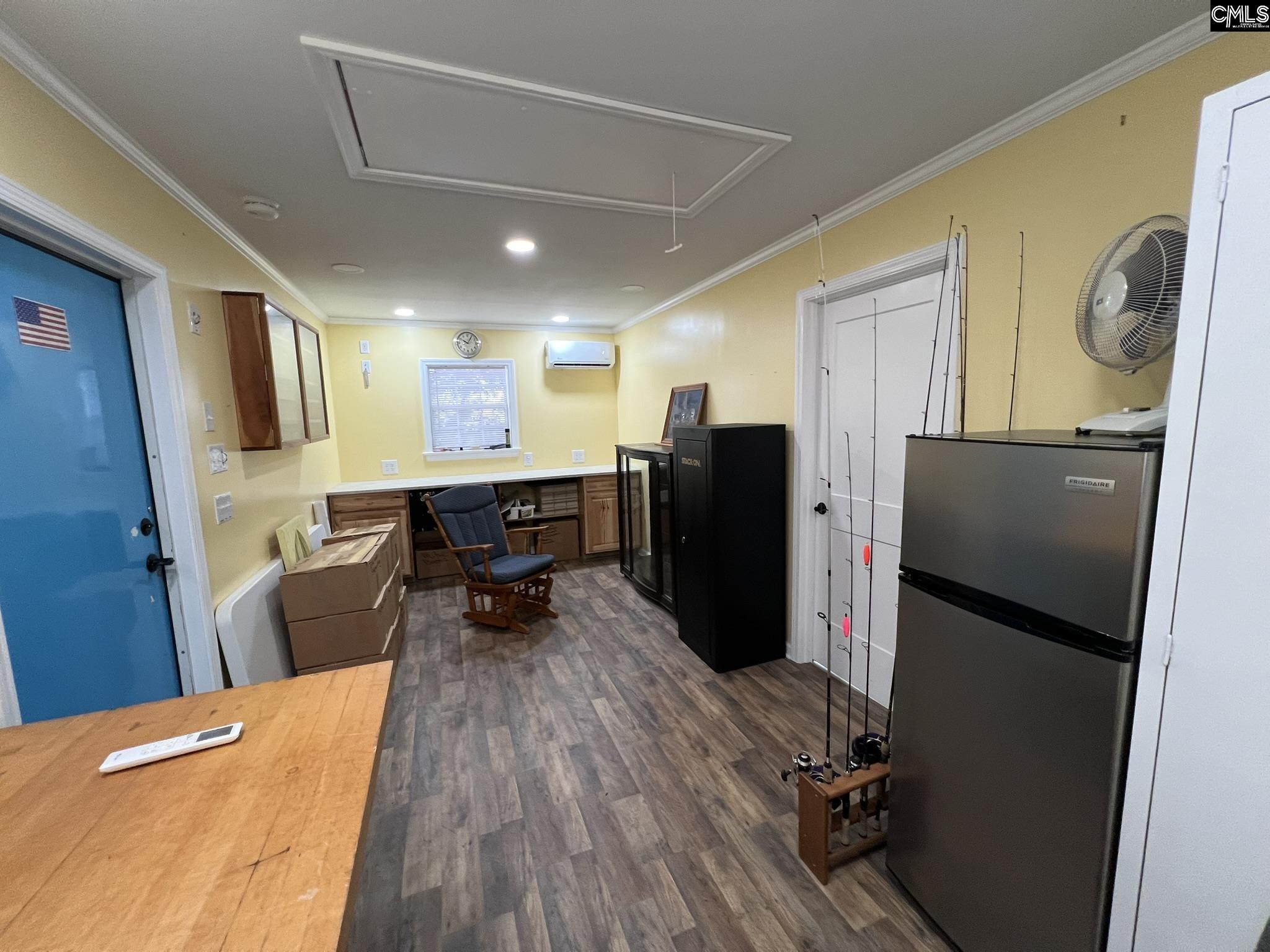 main property photo 47