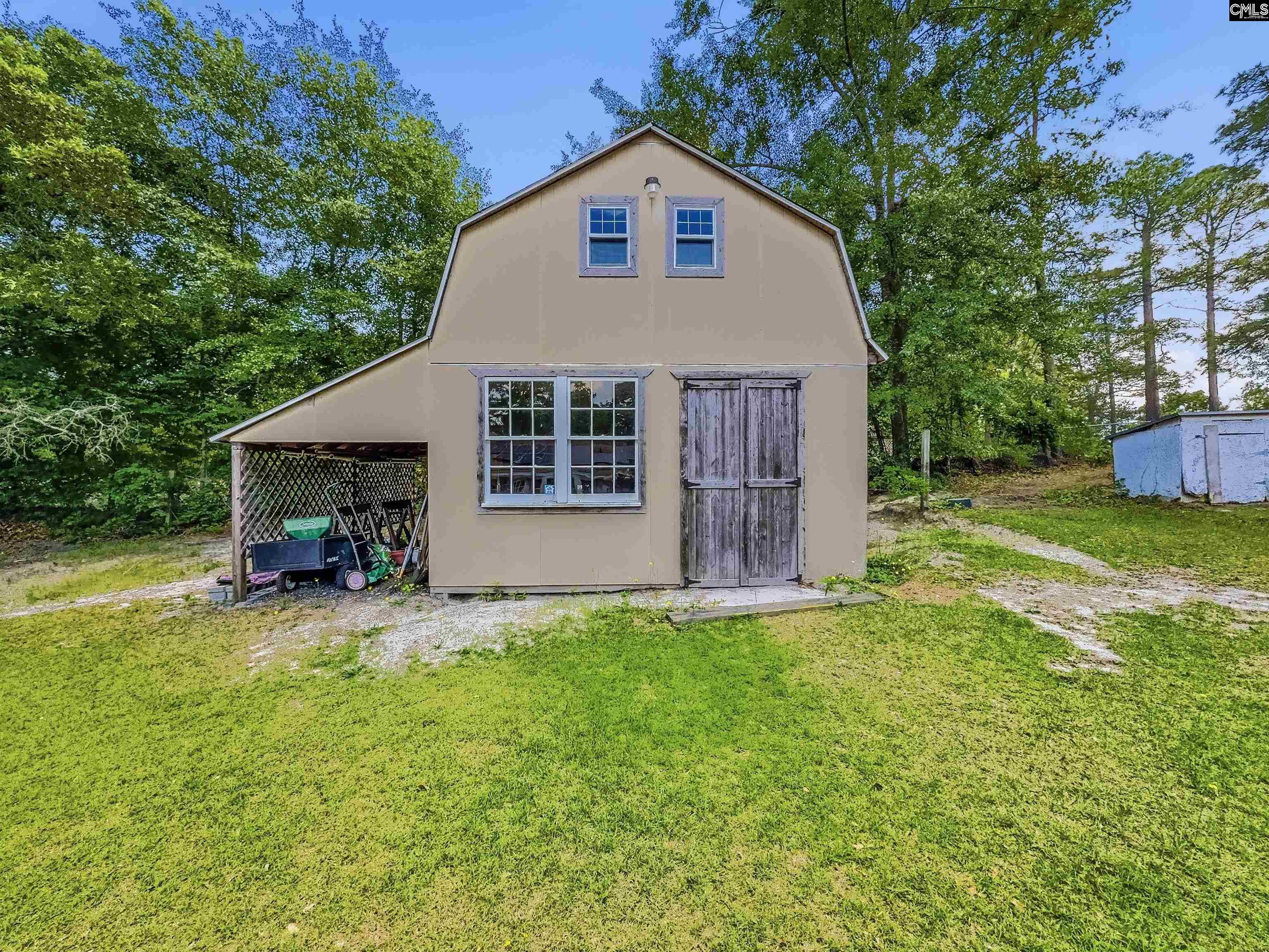 main property photo 28