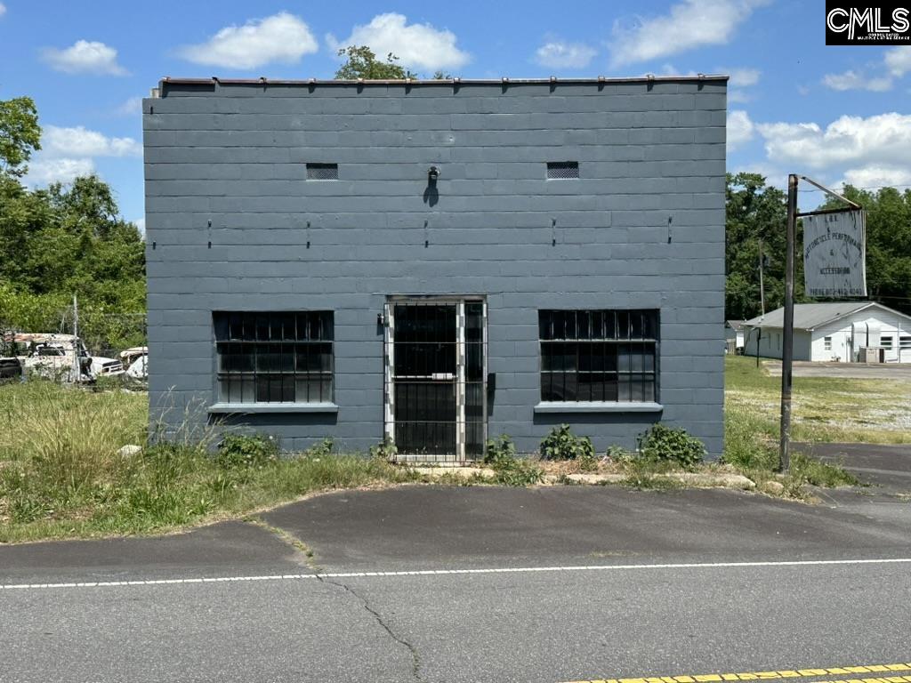 main property photo 2