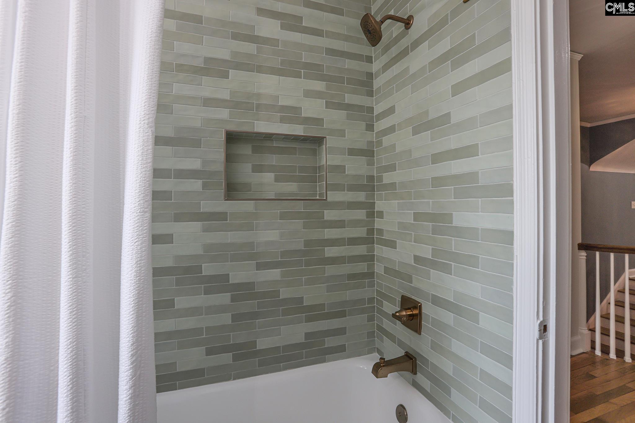 main property photo 70