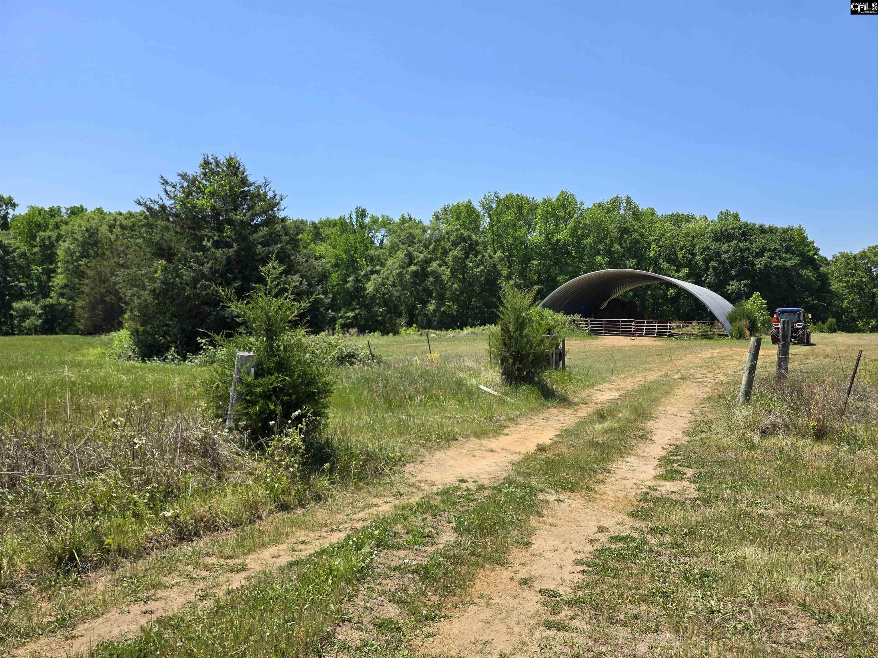 main property photo 23