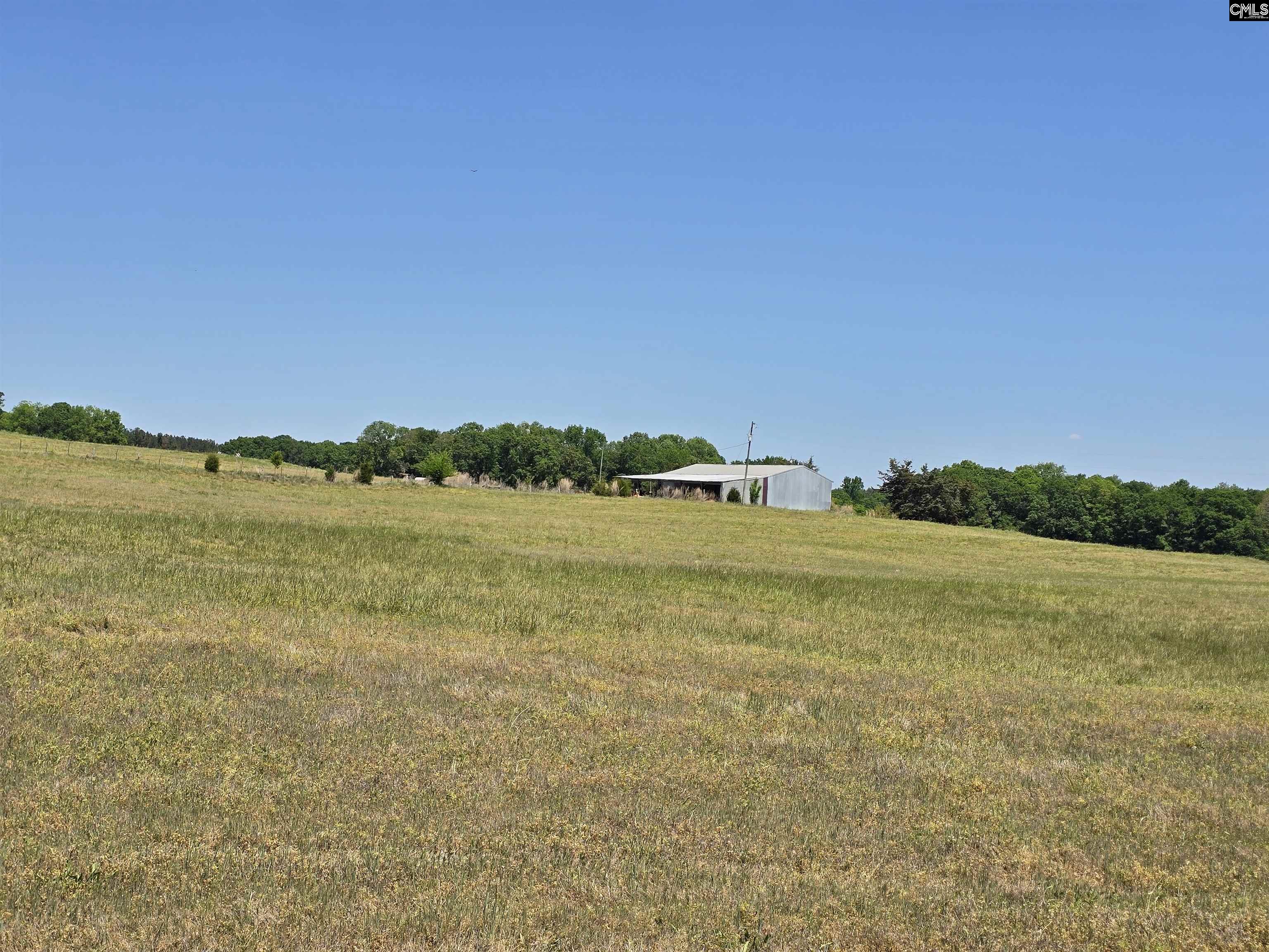 main property photo 40