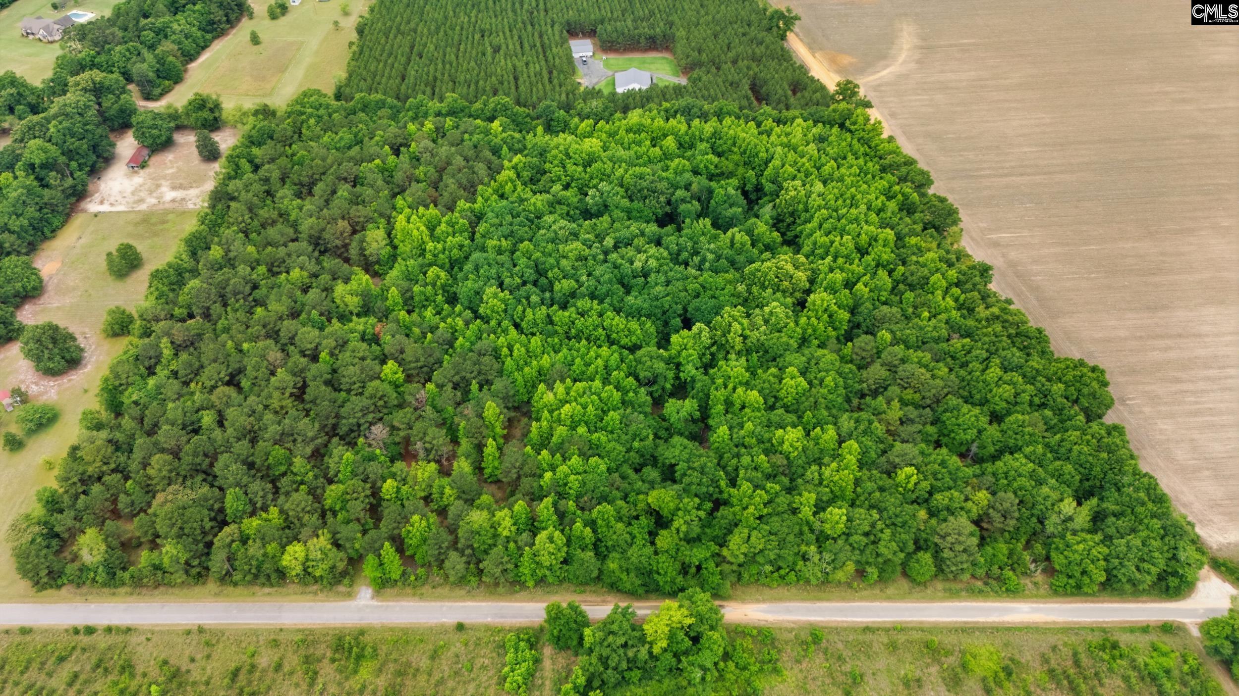 main property photo 10