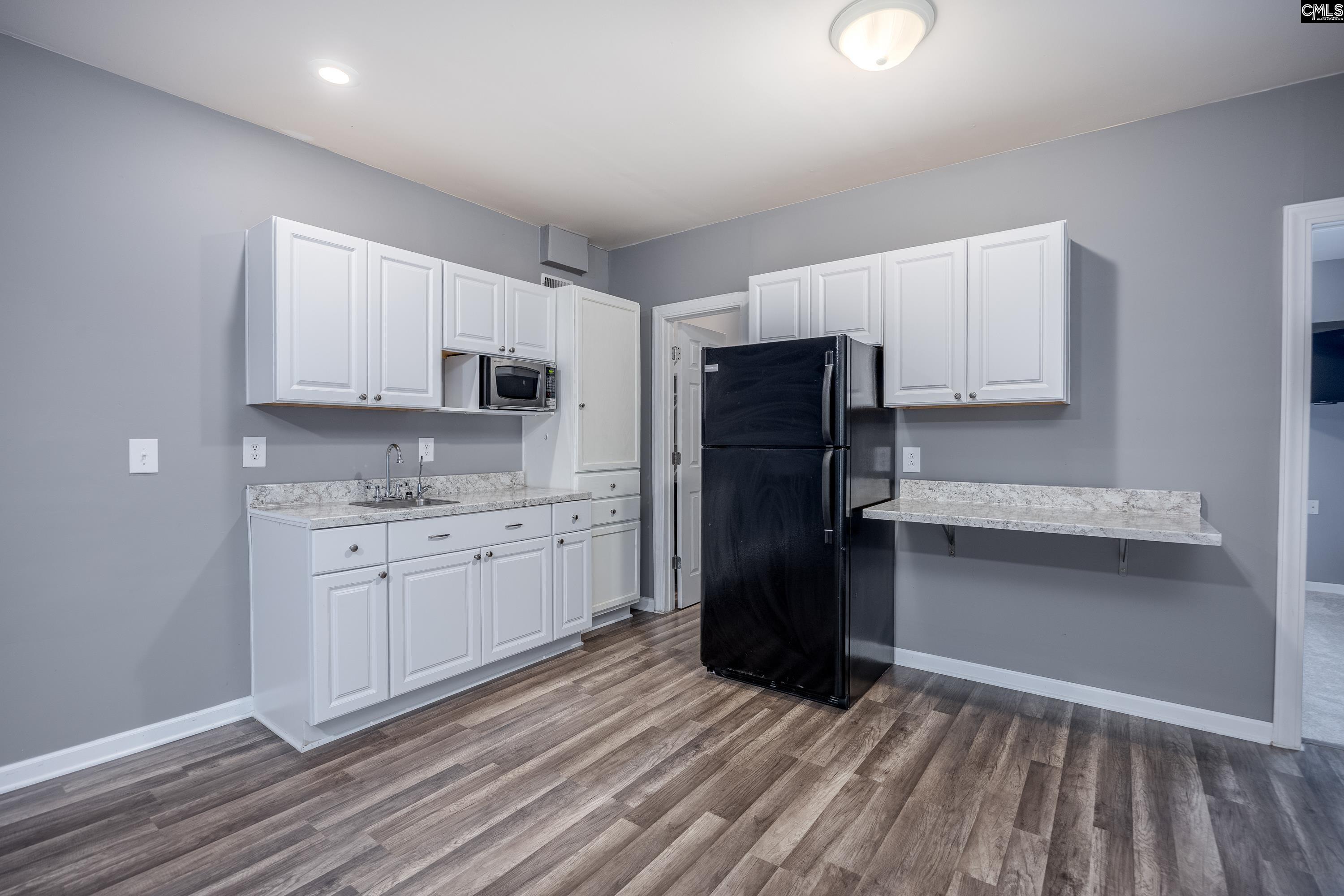 main property photo 76