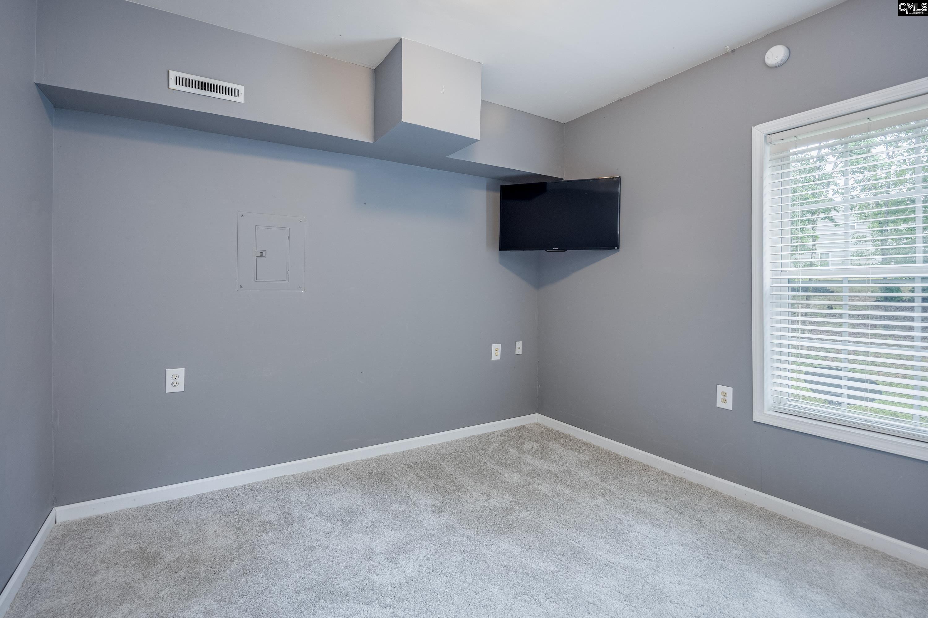 main property photo 81