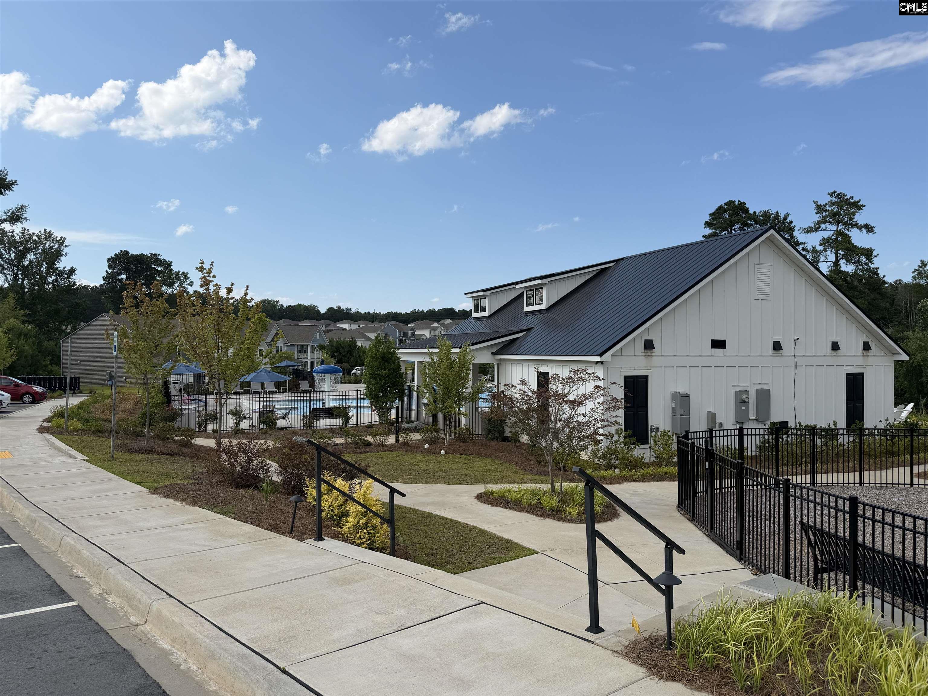 main property photo 51