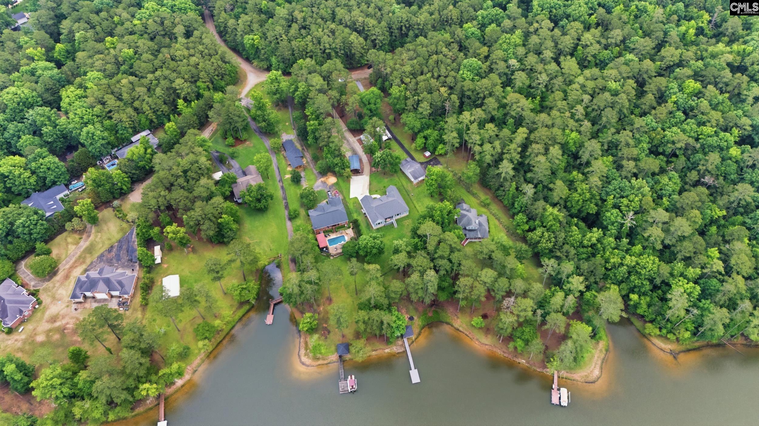 main property photo 45