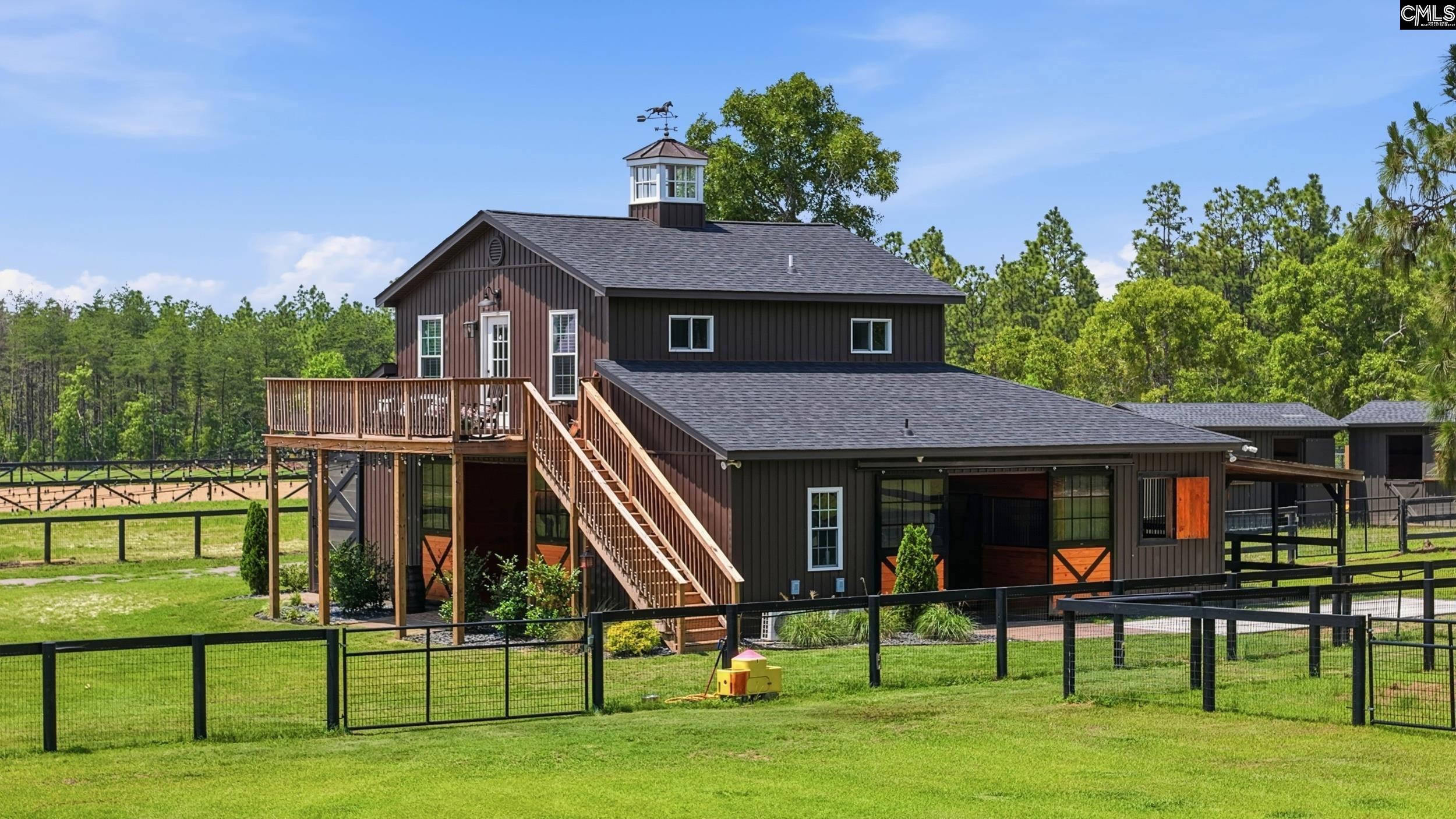 main property photo 6