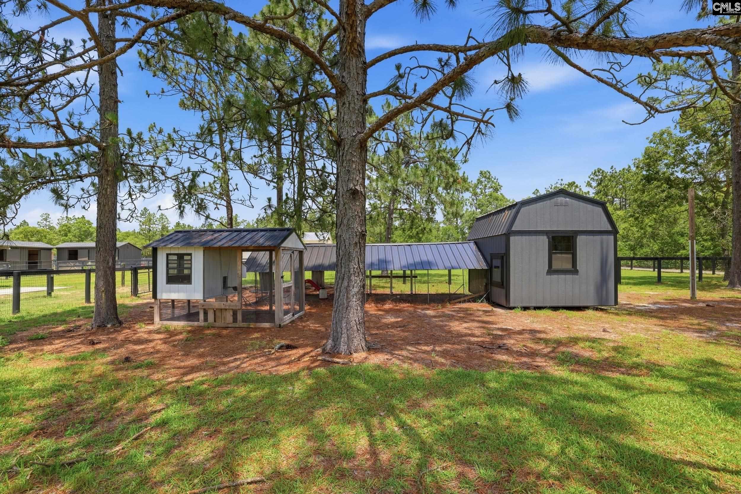 main property photo 8