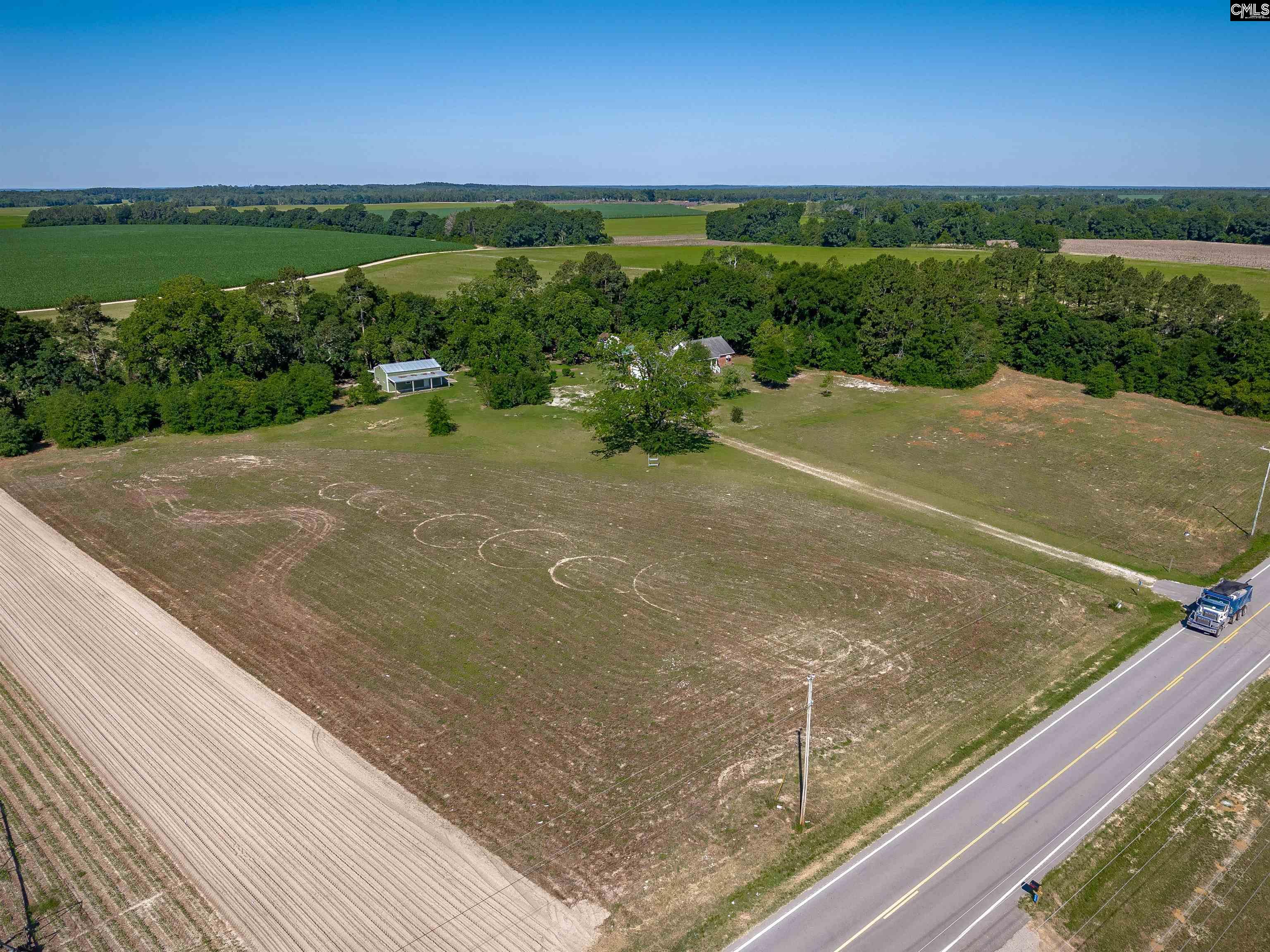 main property photo 38