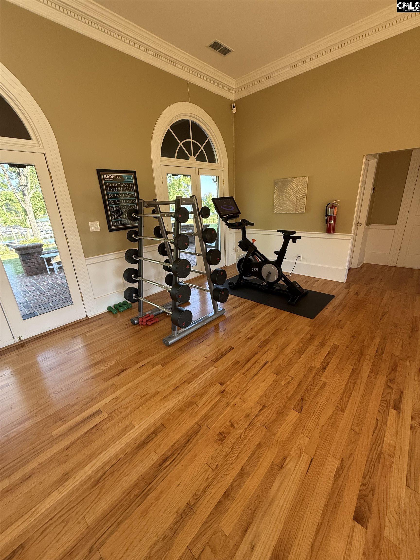 main property photo 22