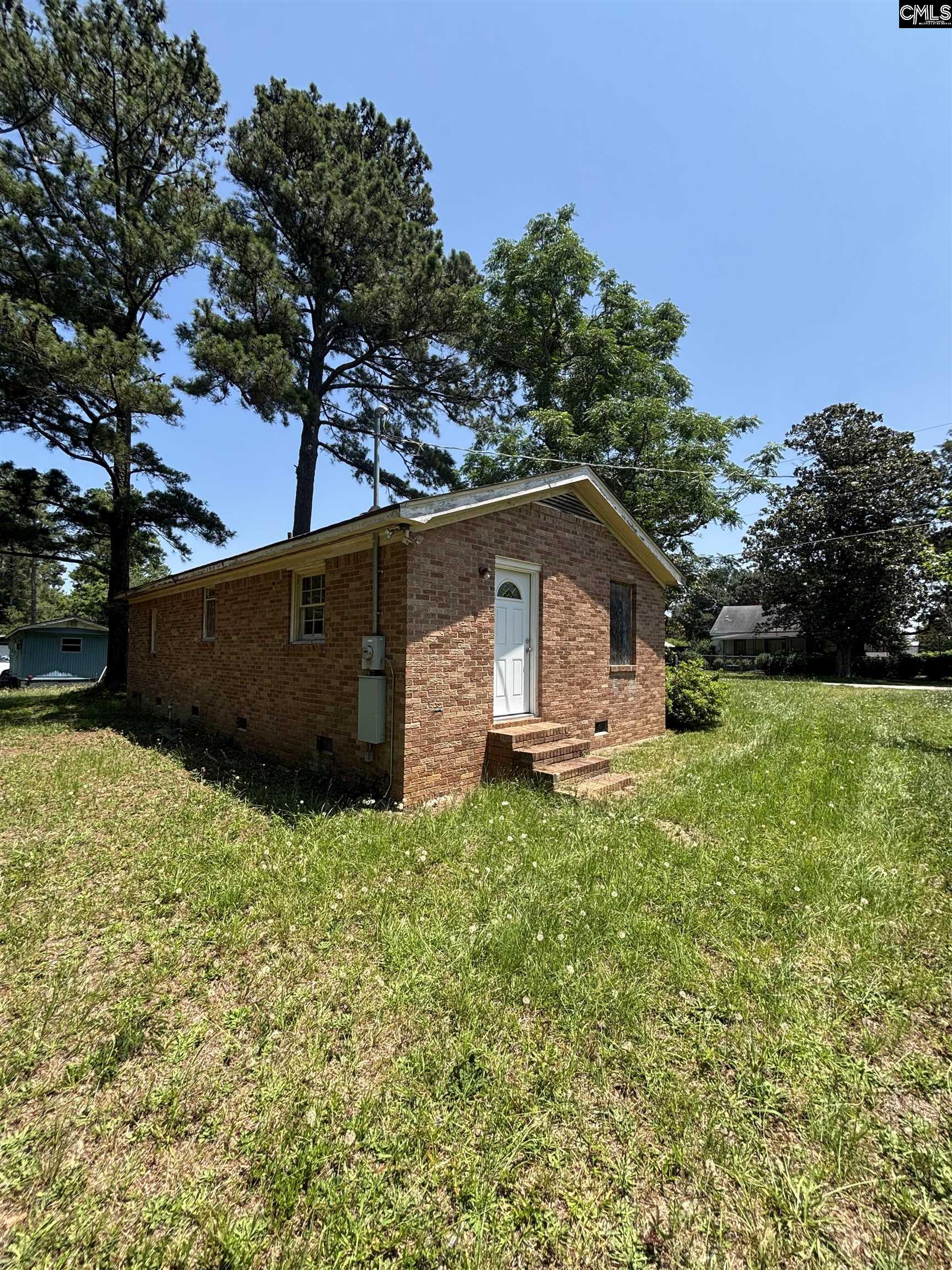 main property photo 16