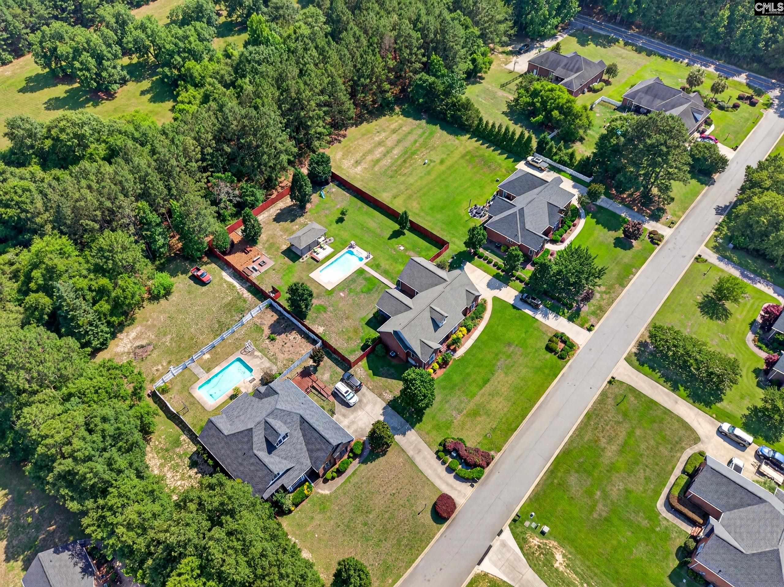 main property photo 41