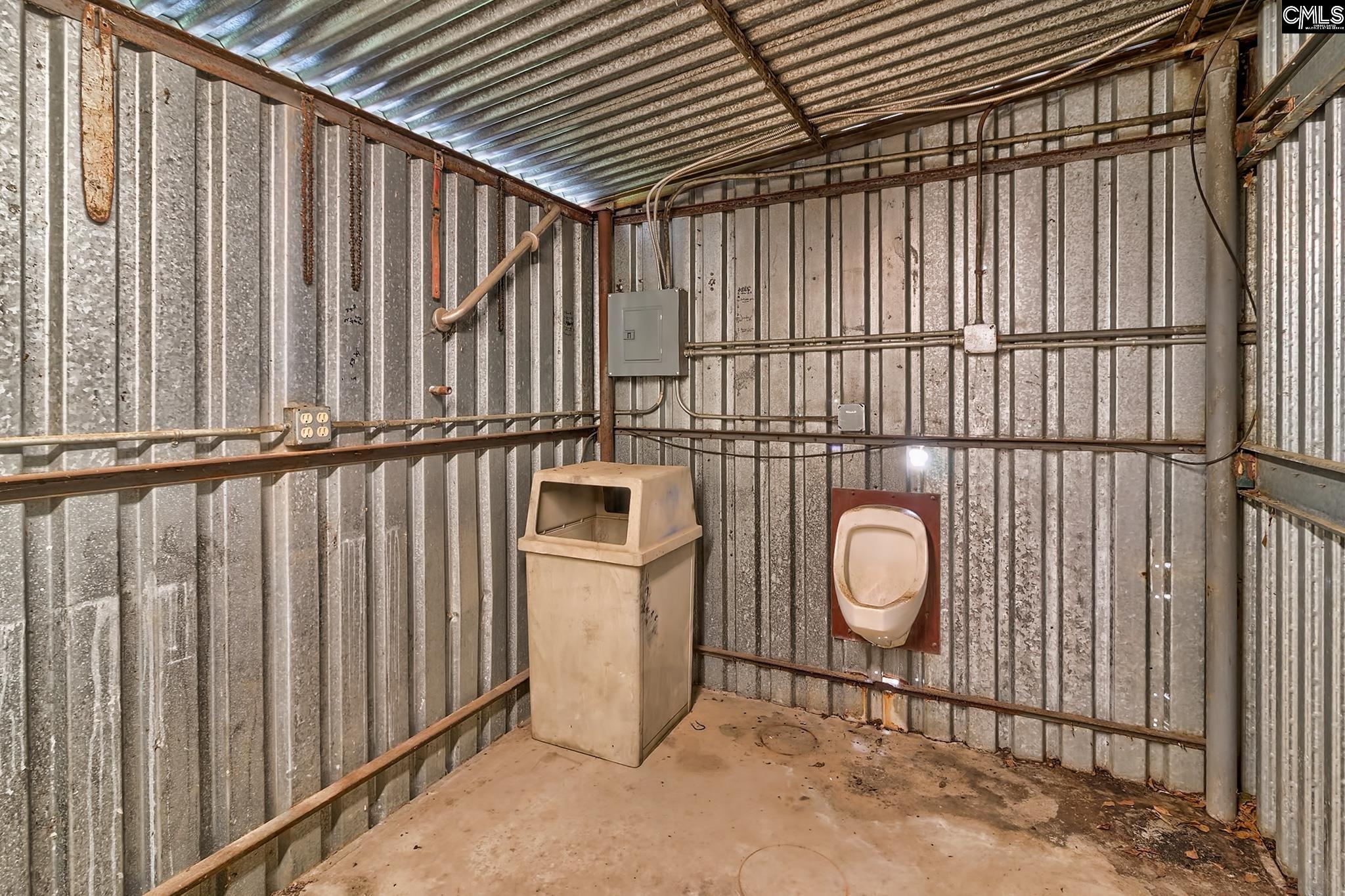 main property photo 71