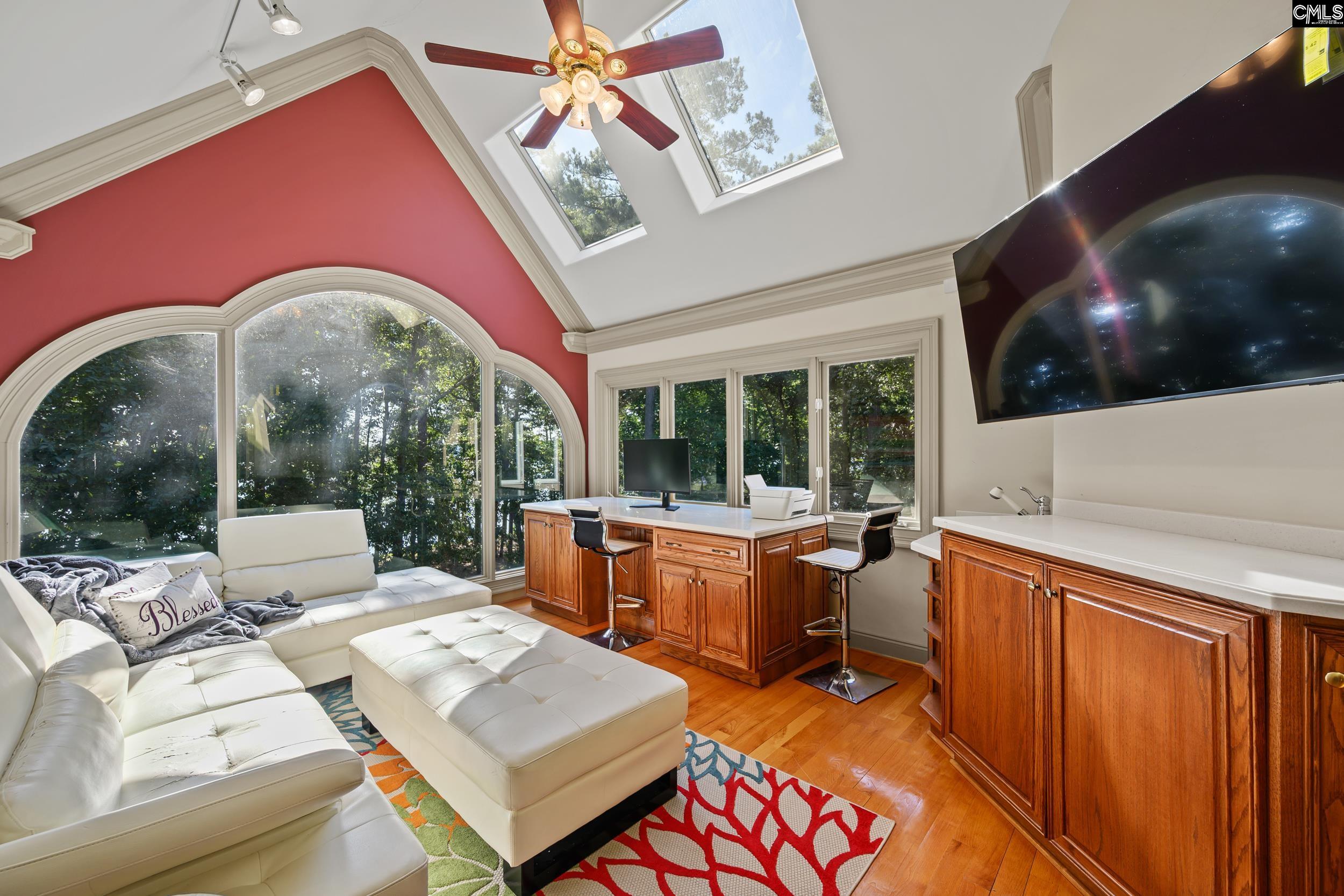 main property photo 50