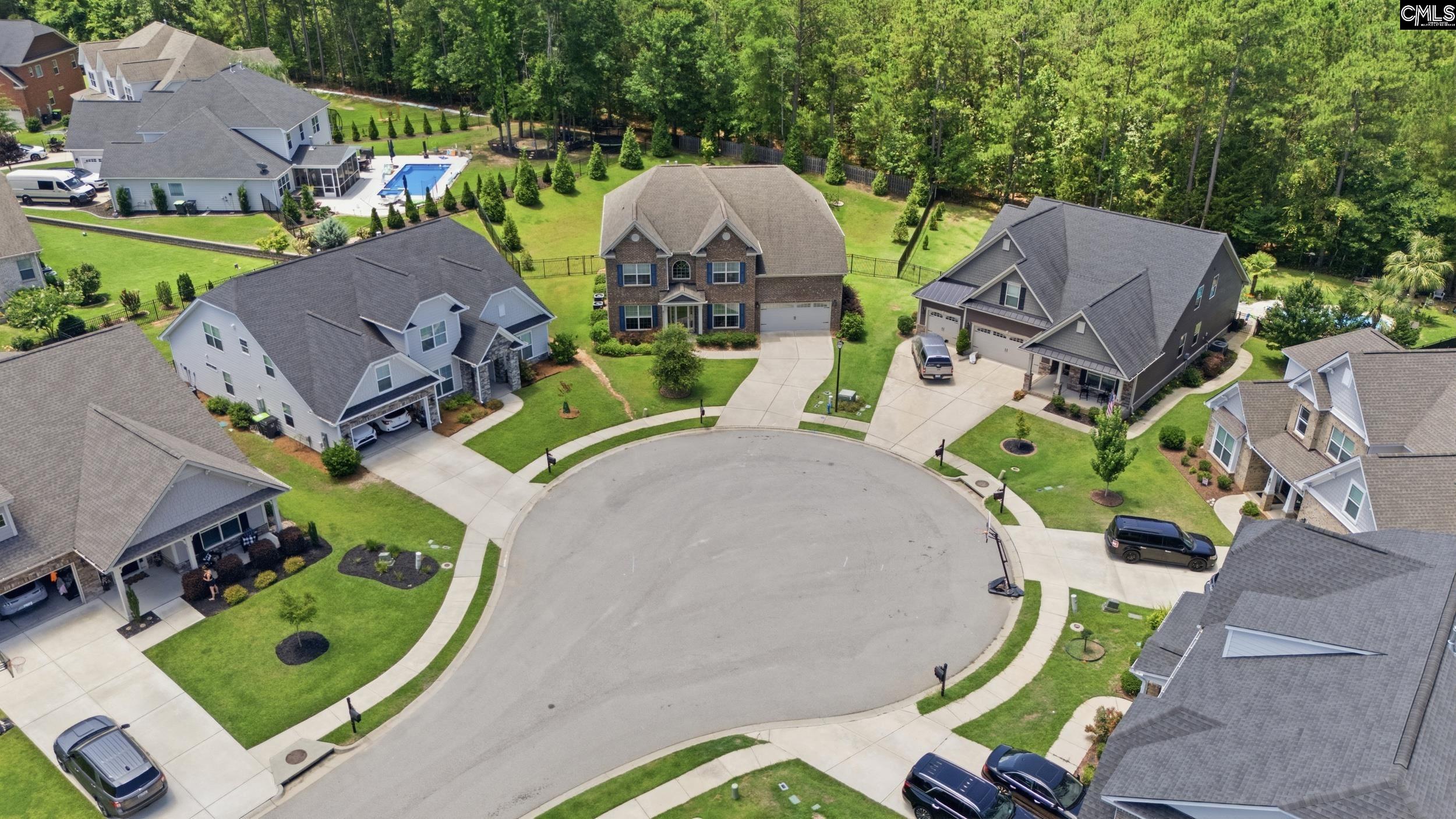 main property photo 40